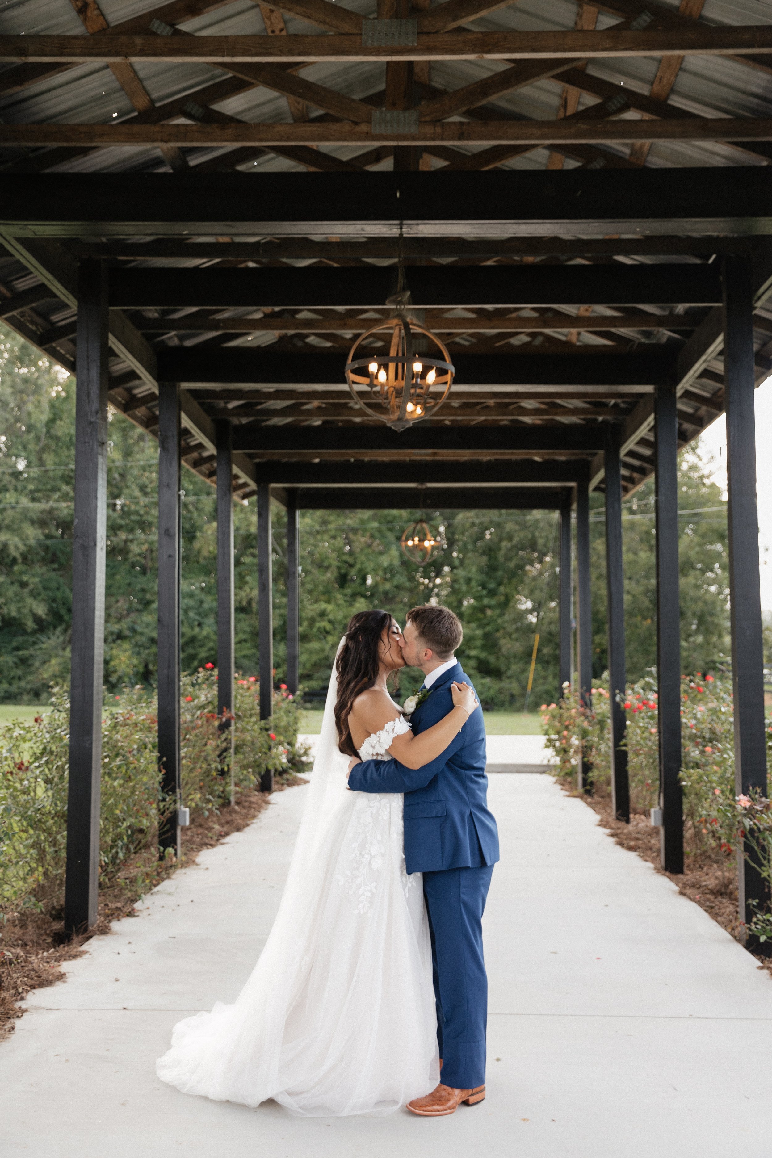 Newly Wed Couple at the Farm at Wolf Creek, Barnesville, Georgia Wedding Photographer | AnnaBeth Photography