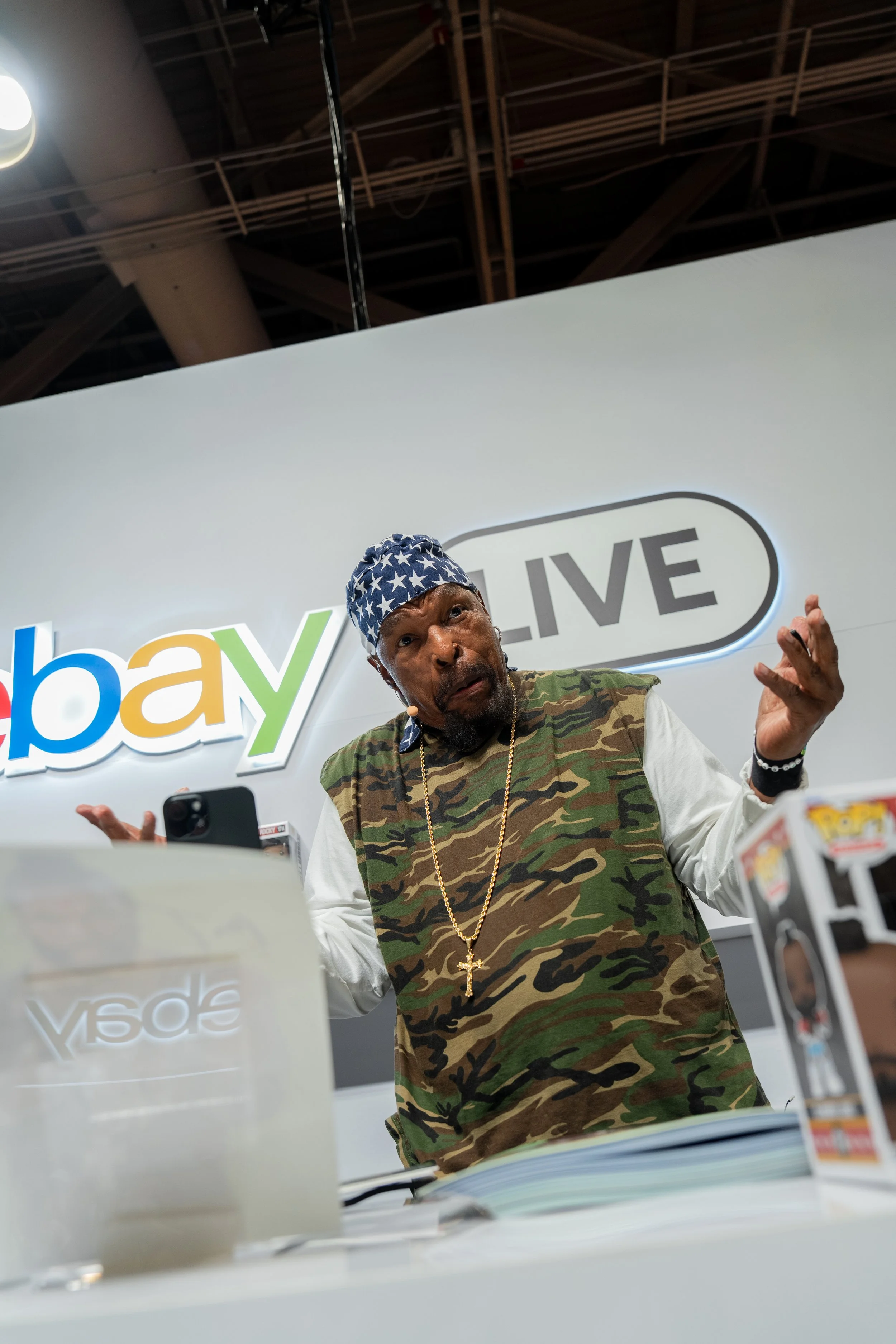 Live highlight from eBay's Fan Expo Toronto booth
