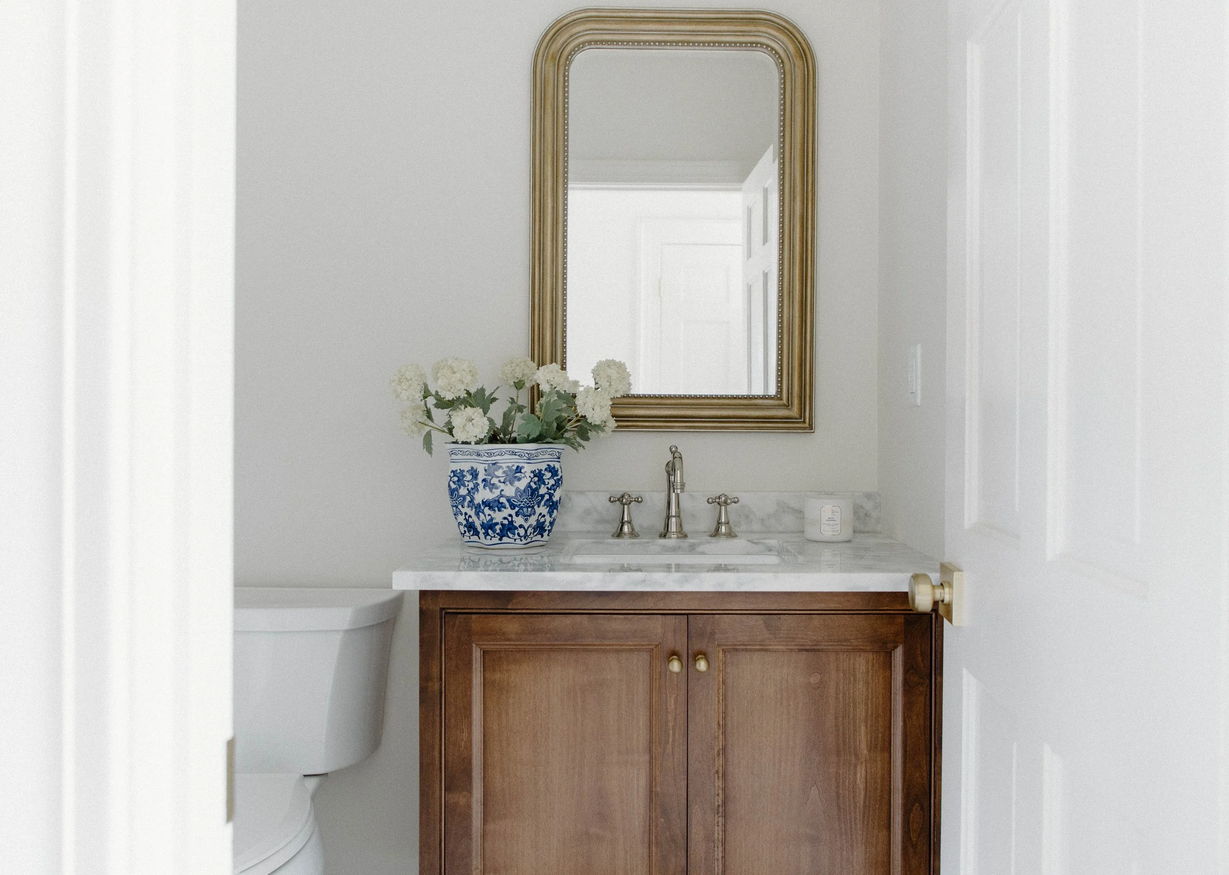 View Interior Photography for LZ Remodels