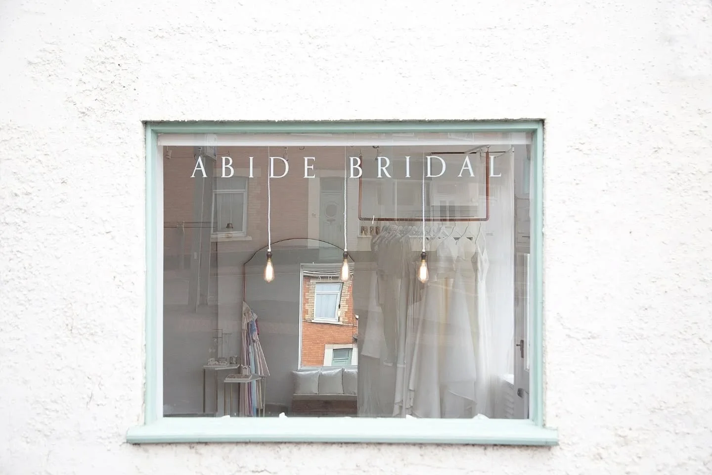 HQ | You will find me in my beautiful chocolate box shop in Cullompton, Devon. 

A tranquil space bathed in natural light, where a capsul collection of carefully curated bridal dresses and separates await you. 

All have been designed, pattern cut, a