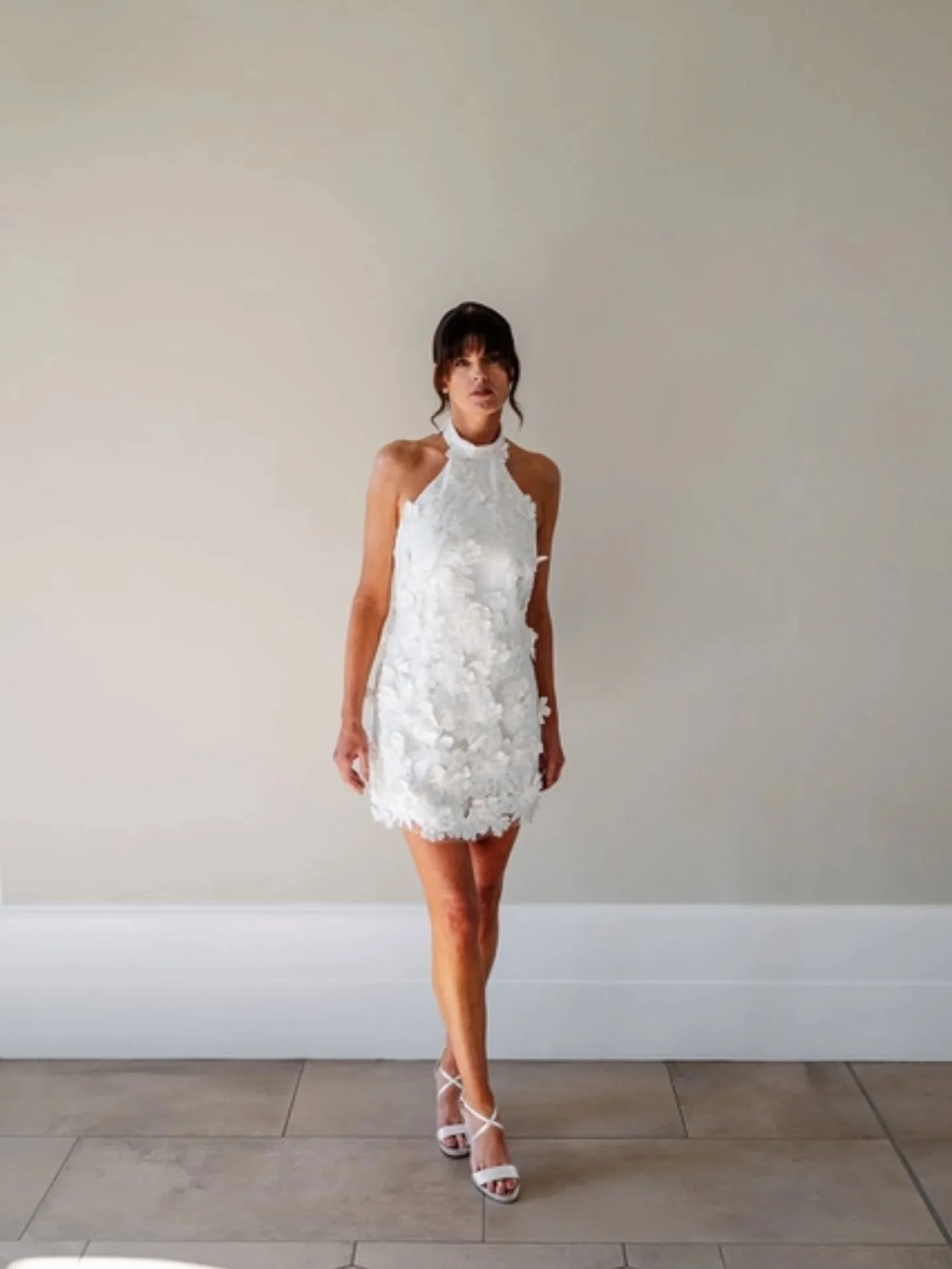 THE MINI | are you swooning over bridal minis at moment? 
They are certainly a show stopper second look that also gives you that glamour for your evening. 

Check out our gorgeous Luna mini in 3d floral embroidery that is even more gorgeous in person