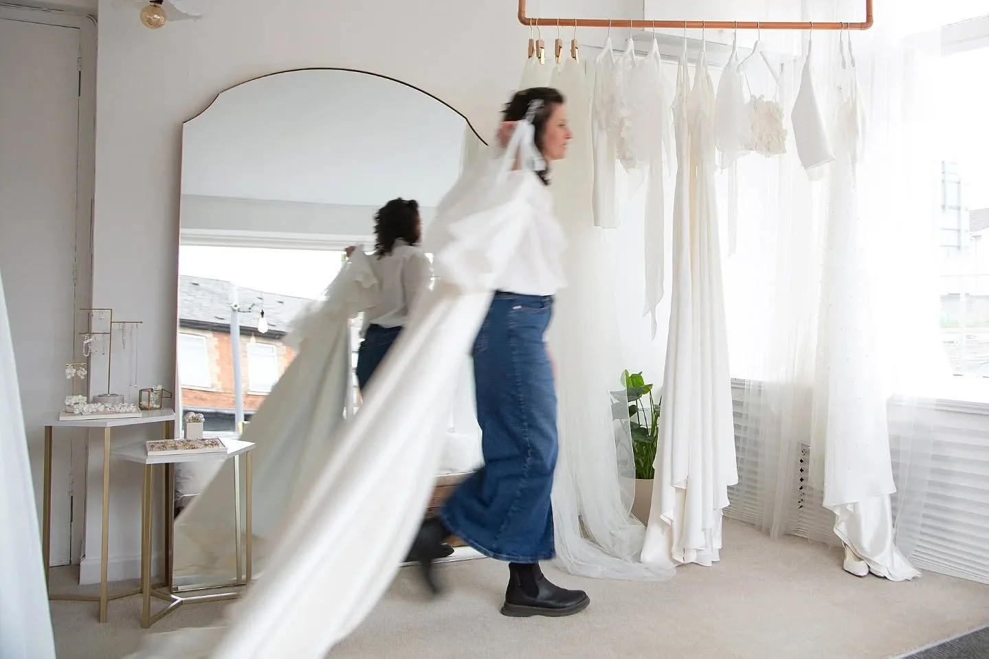 Abide Bridal | New things are coming with me moving out of my chocolate box shop next week. 

I will be offering bridal appointments from a beautiful new place near by which is next level! 

I will miss my beautiful shop which has seen so many wonder
