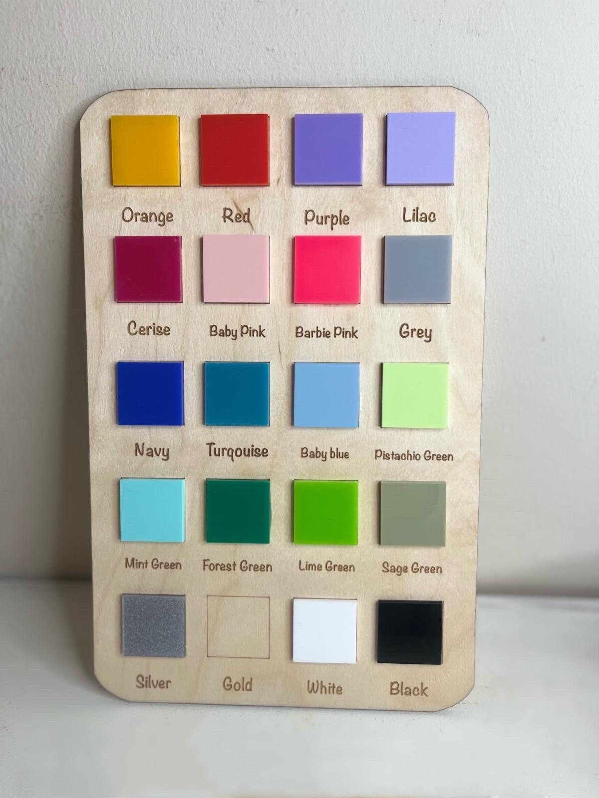 https://i.etsystatic.com/22369046/r/il/62e7b5/5848680237/il_fullxfull.5848680237_emrg.jpg