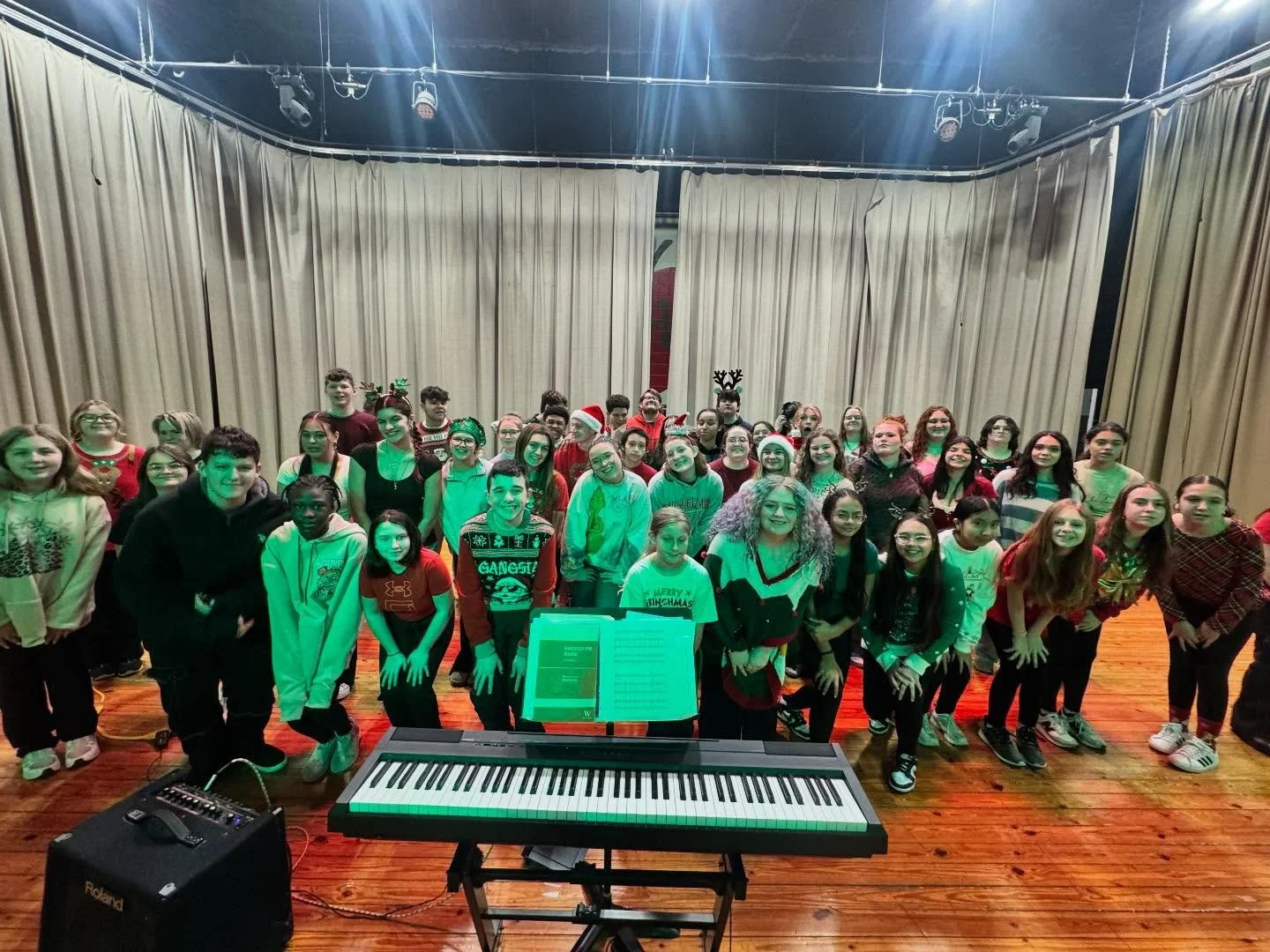 Thank you MMS Spectrum show choir for being our opening act! We are so thankful to spread some Christmas cheer within our schools ❤️ 
.
.
.
#showchoir #treblechoir #middleschool #choir #musicinourschools #performance #holidays #cheer #show #christmas
