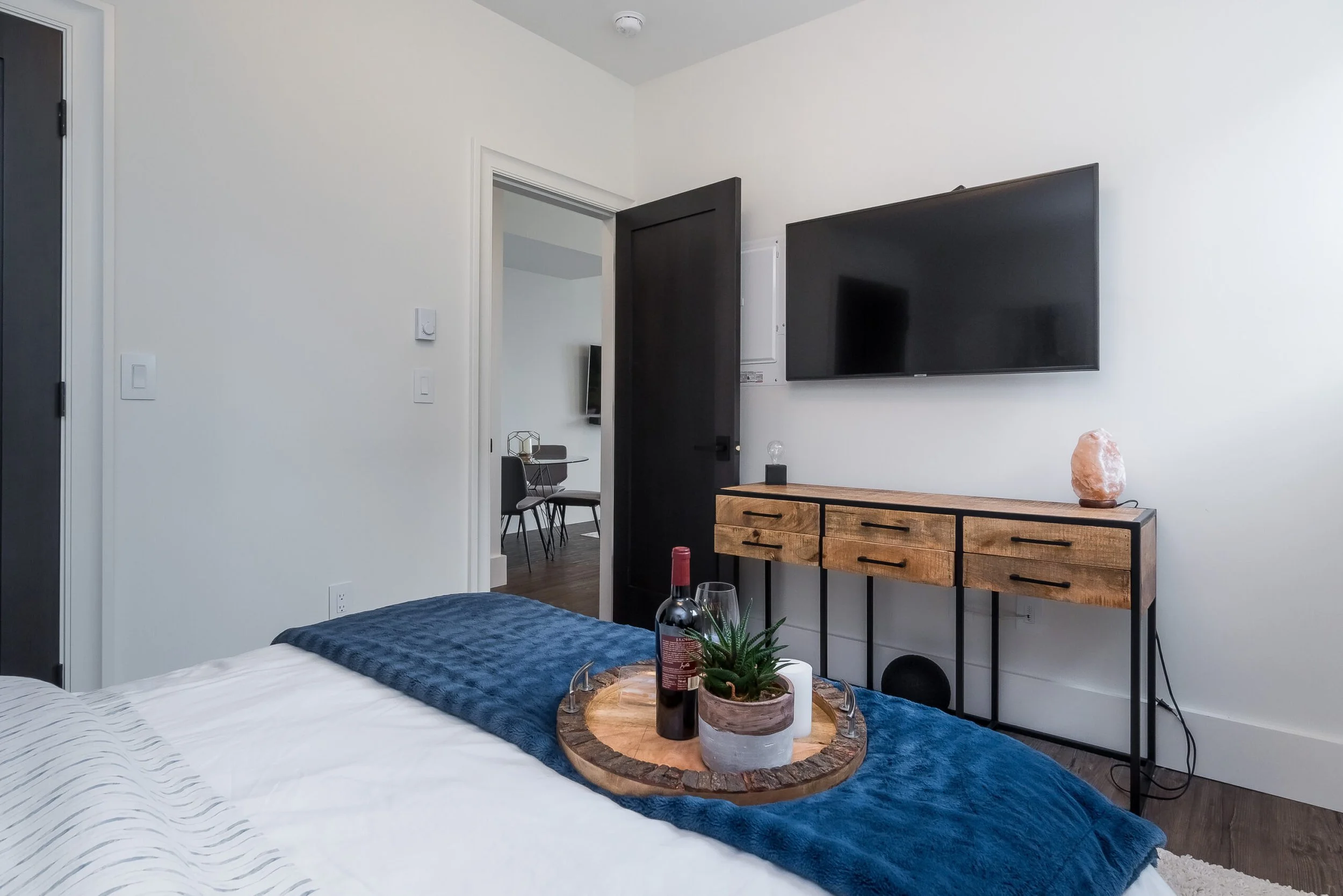 An image of the Float House.