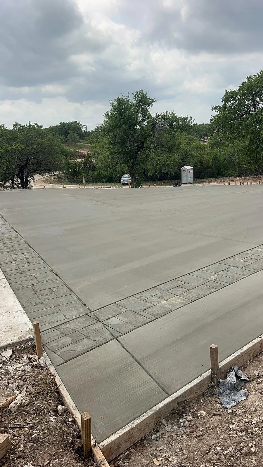 CUSTOM STAMPED CONCRETE DRIVEWAY