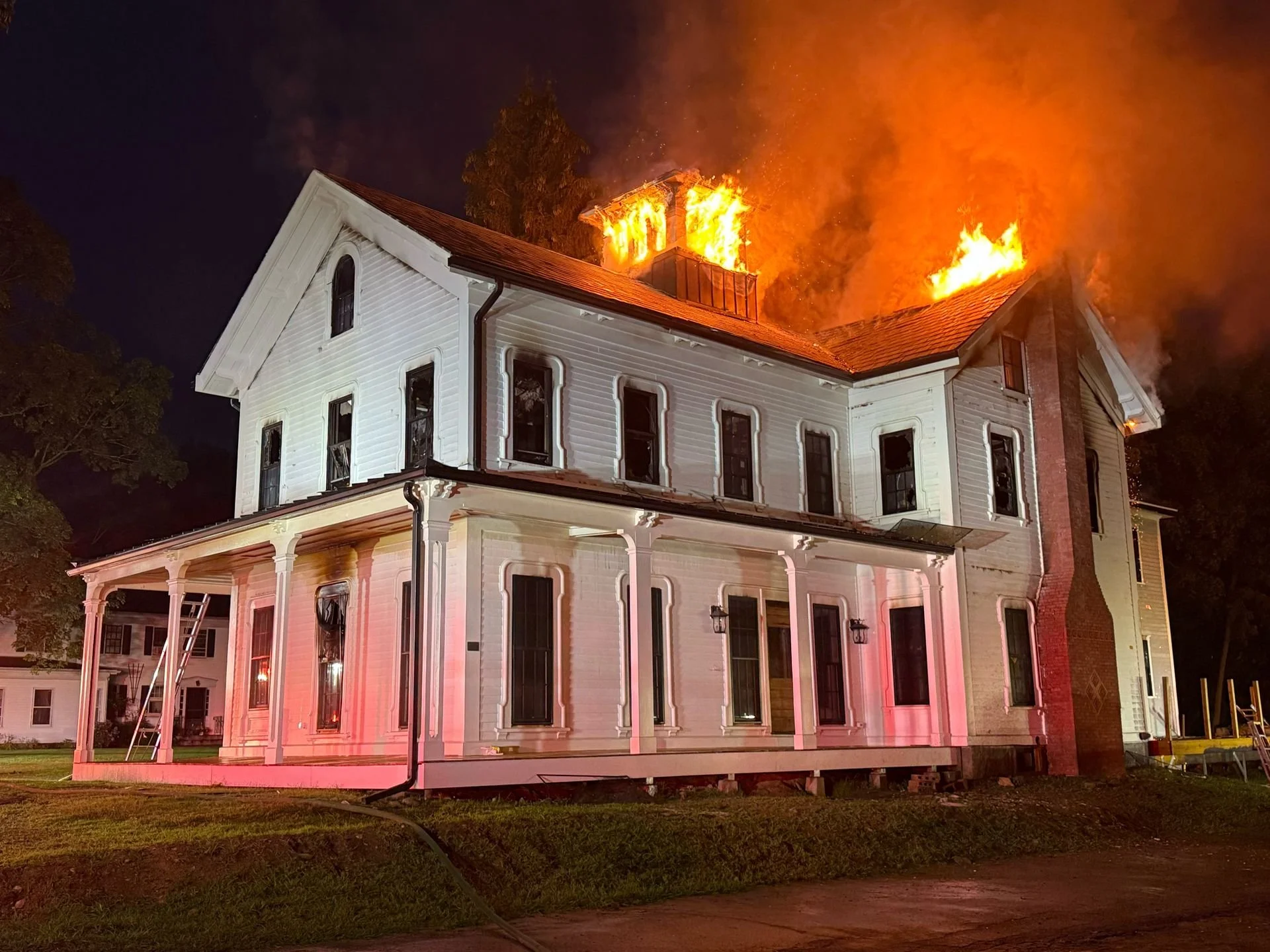 Summer Ave fire still under investigation: Fire Chief commends town-wide response