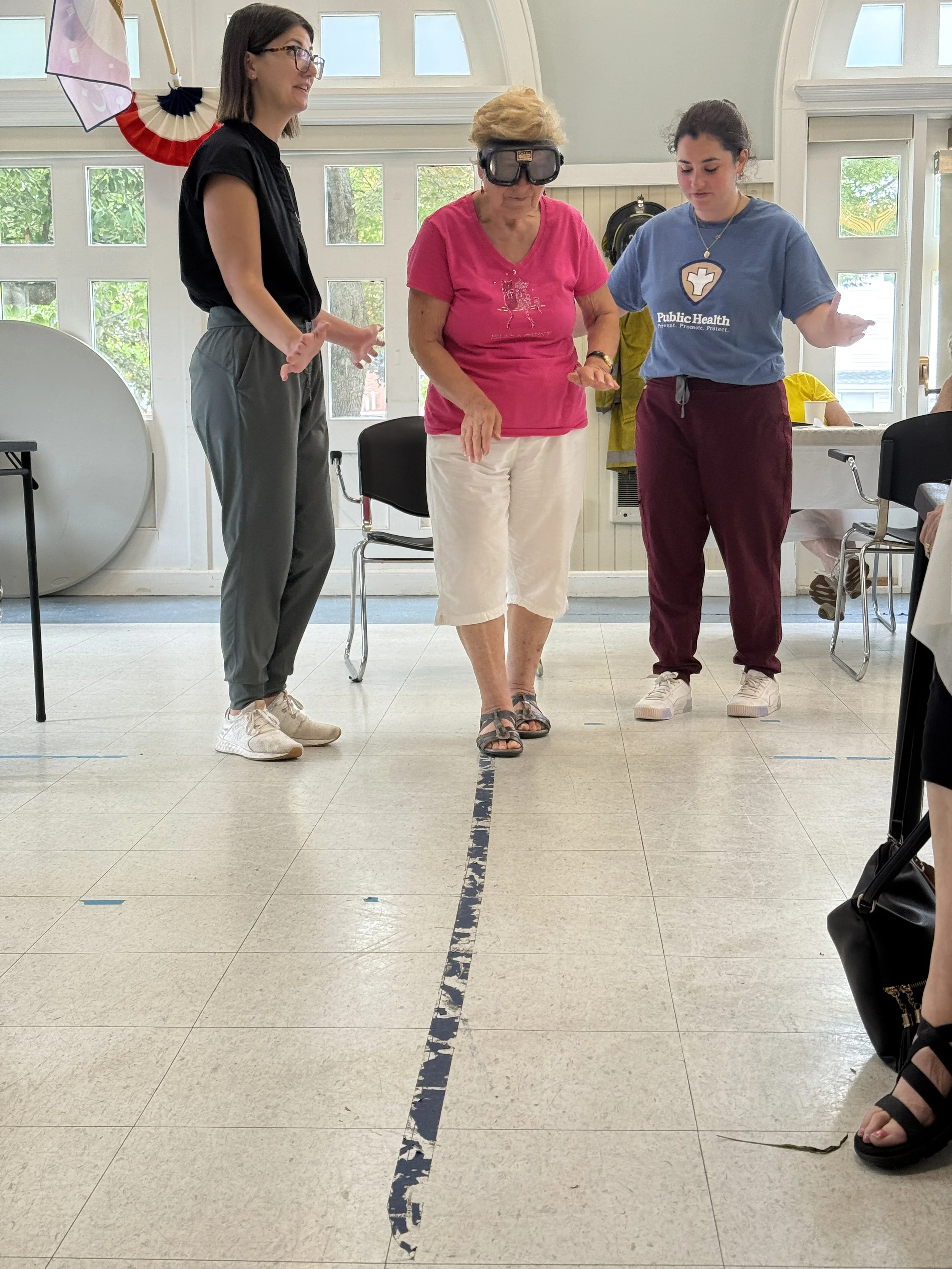 Drunk goggle simulation with the participant walking a striaght line.