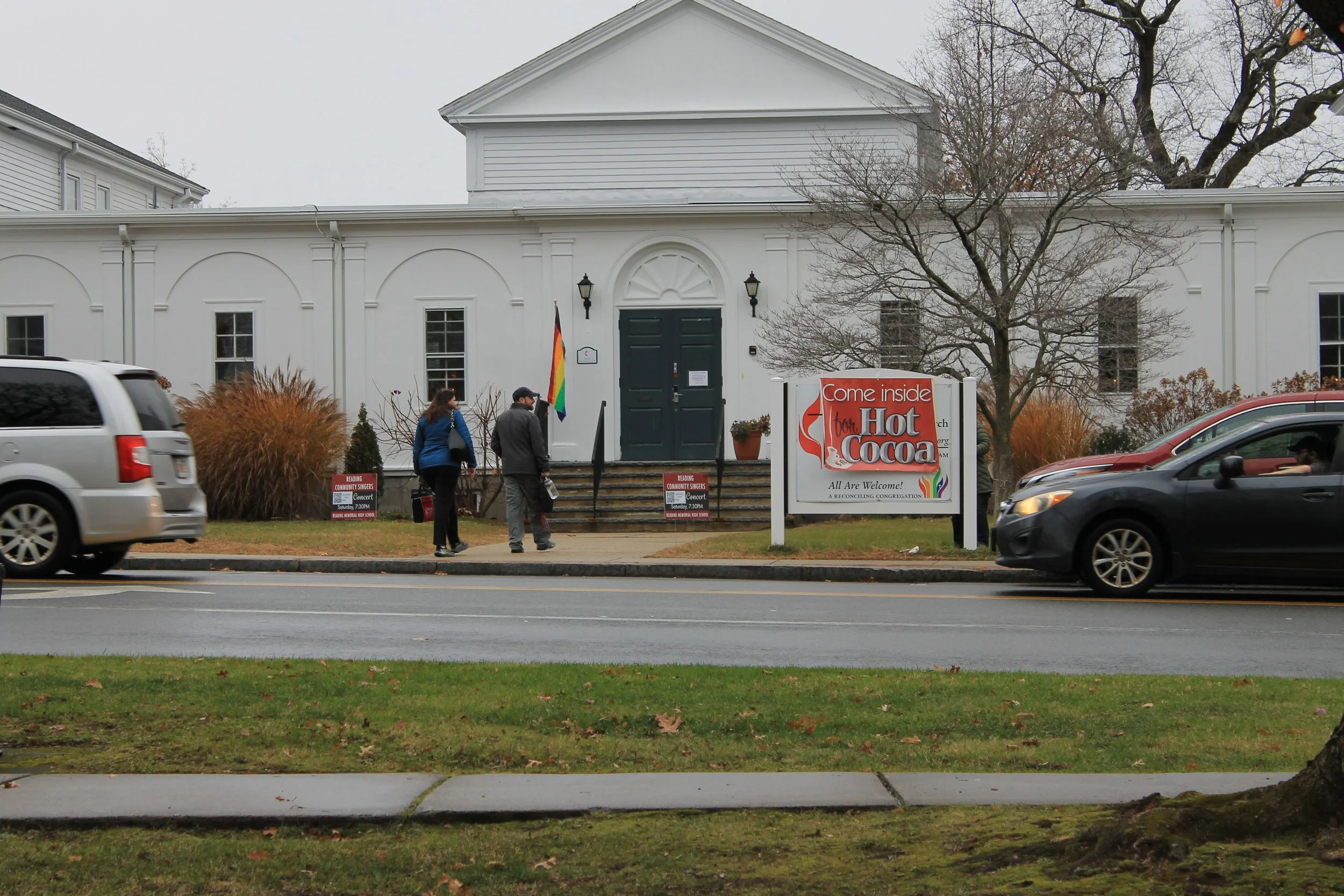 Old South United Methodist Church opened their doors as a warm space and served hot cocoa at the Tree Lighting Ceremony on the Town Common.