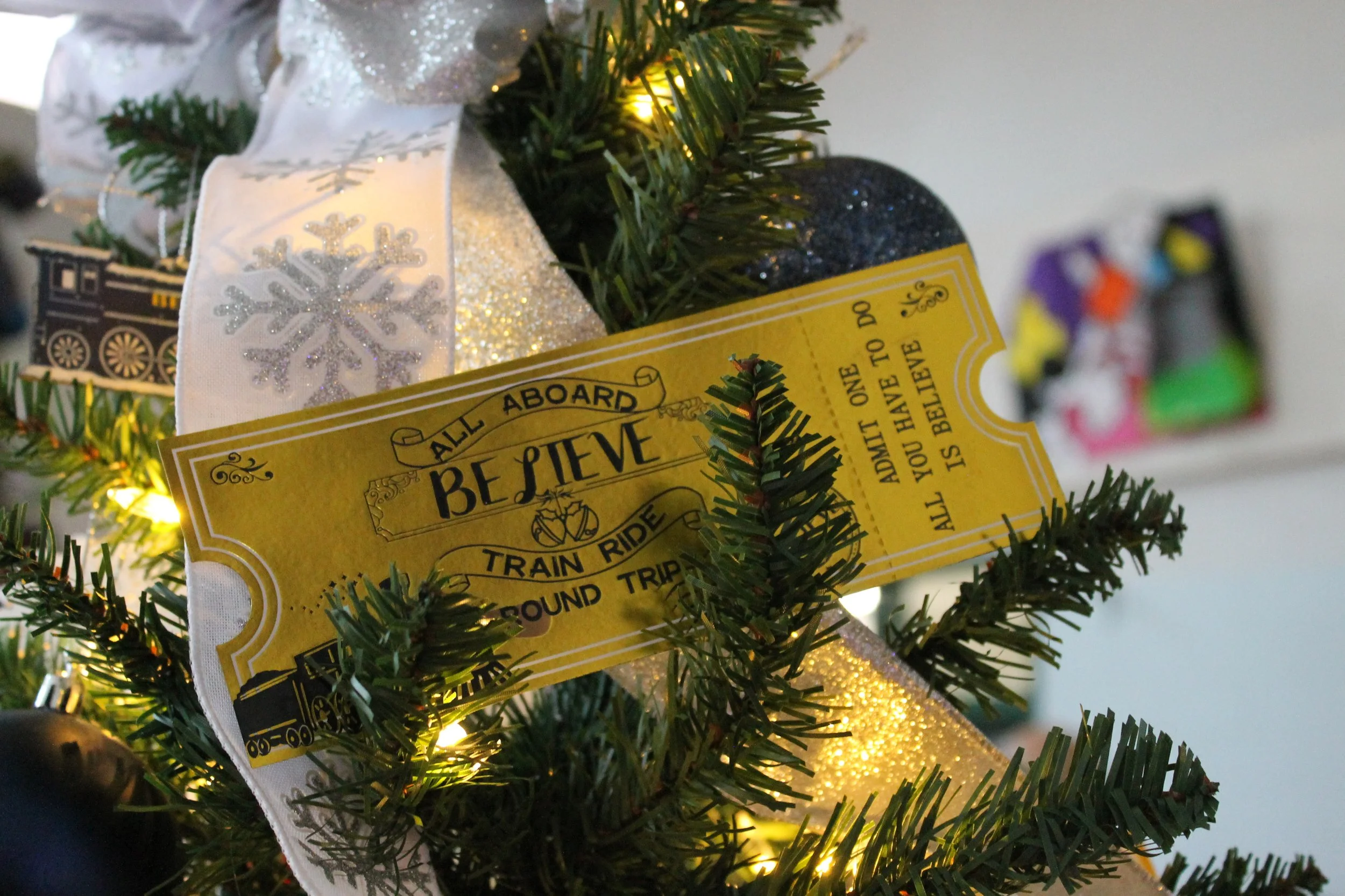 Community, creativity, and commitment: METCO Brunch and Festival of Trees bring Reading together