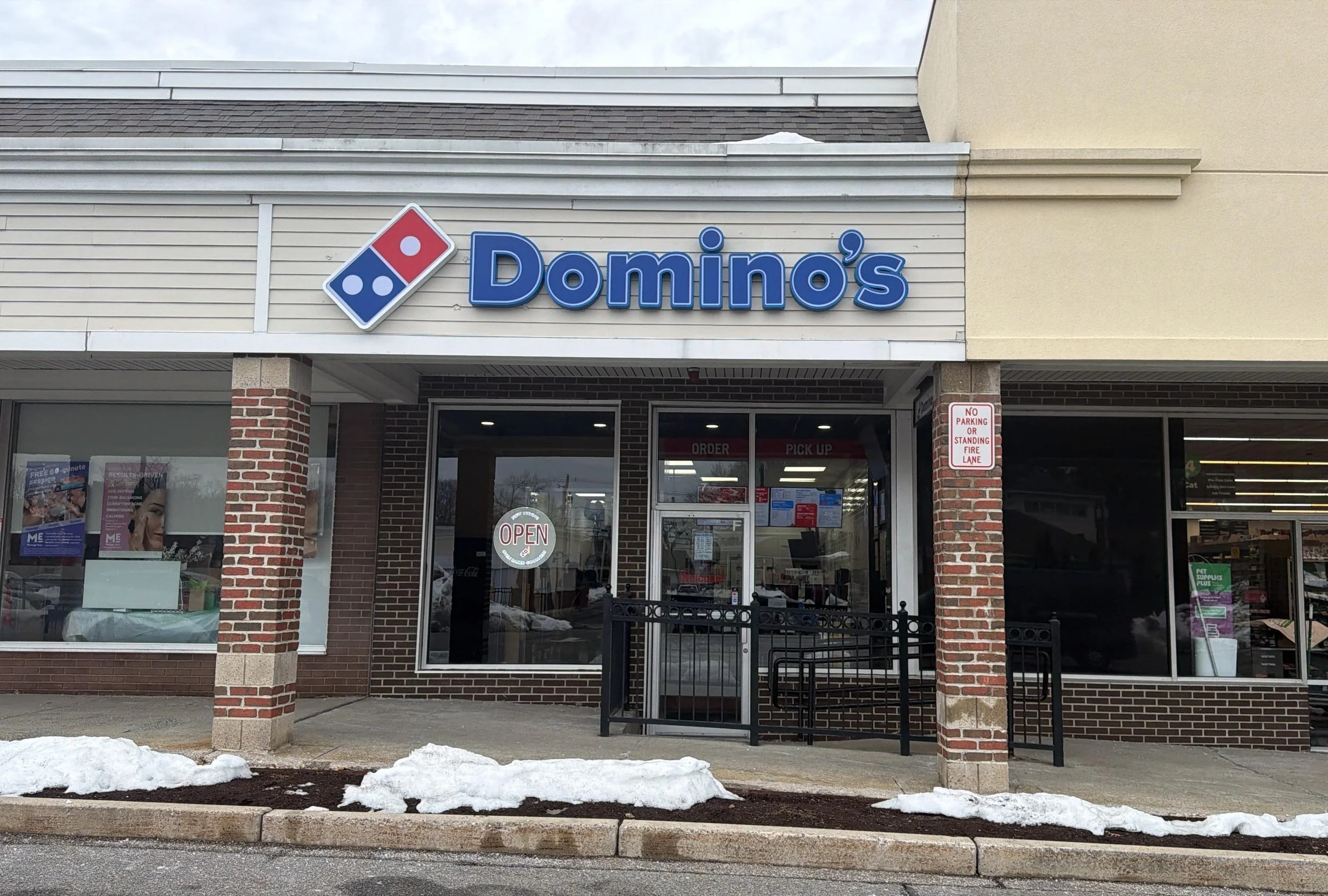 Domino’s® Opens New Store in North Reading!