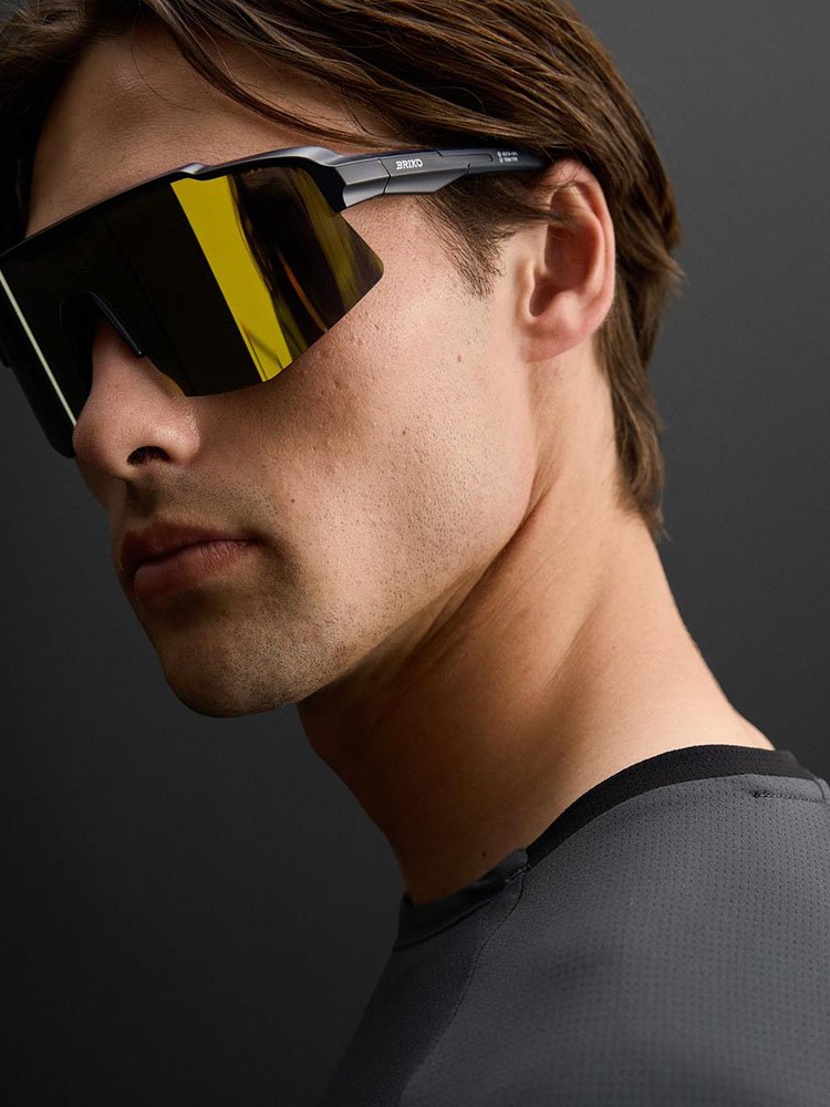 zara-lentes-de-sol-brico-2741:400:407-2.jpg