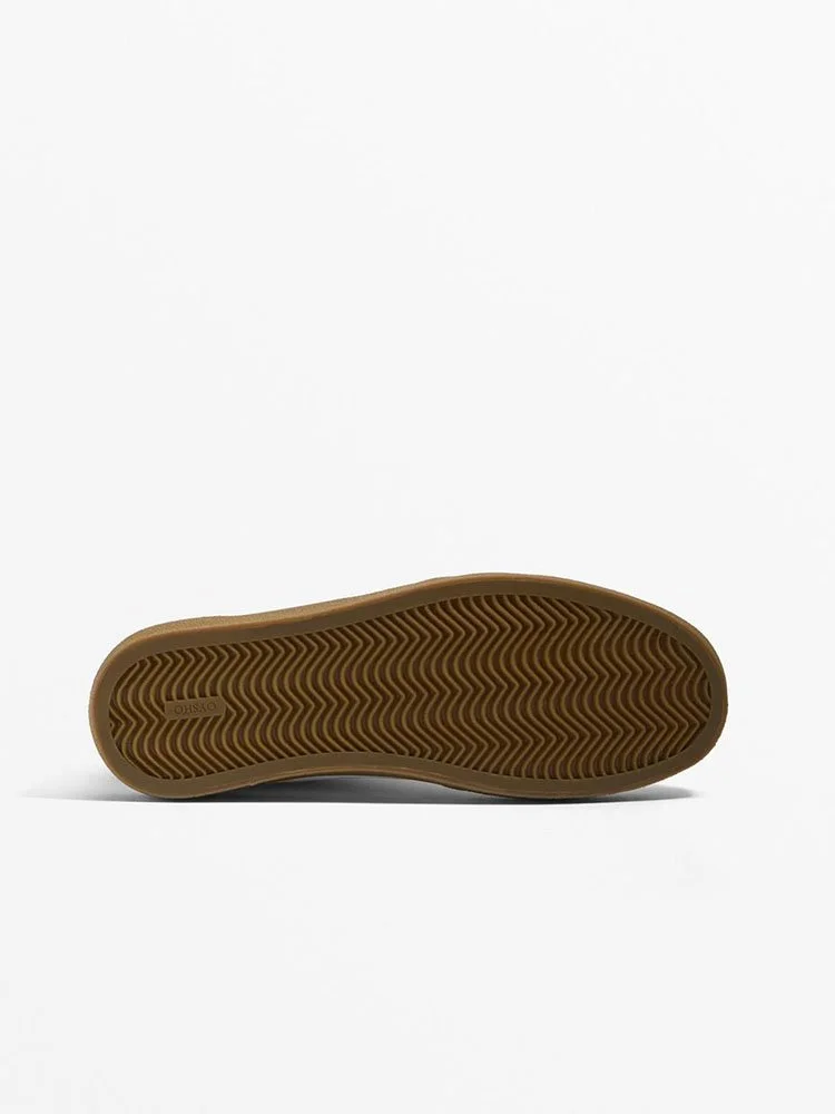 oysho-zapatilla-canvas-pieza-de-serraje-11104580002-3.jpg