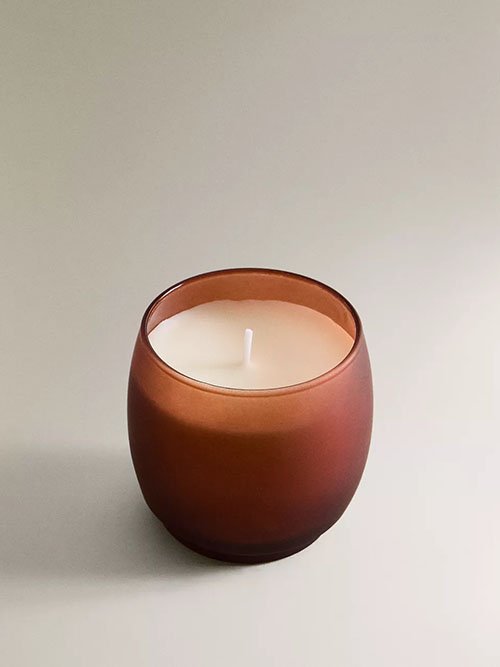 Zara-home-vela-aromatica-pear-tonka-40460705928-1.jpg