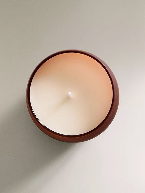 Zara-home-vela-aromatica-pear-tonka-40460705928-3.jpg