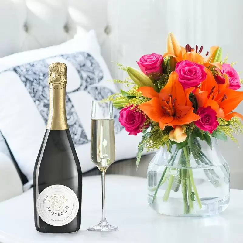 Prosecco and Flowers.webp (Copy)