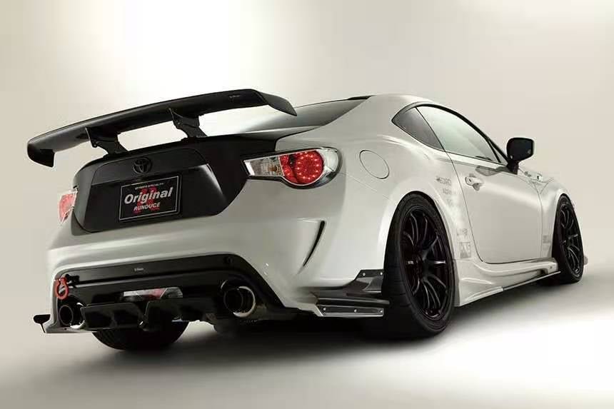 light body kit 2.jpg