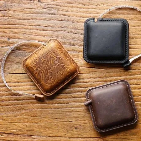 measuring tape leather case.jpg