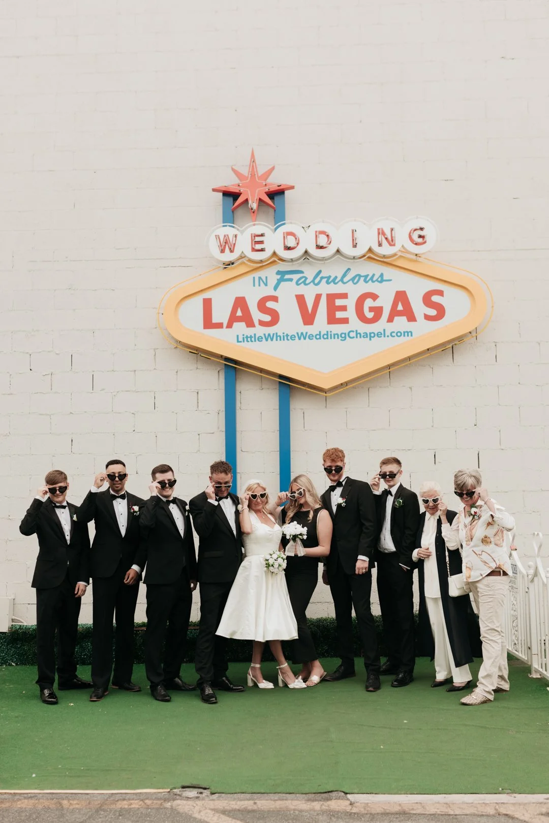 Vegas Elopement Low Res-3.jpg