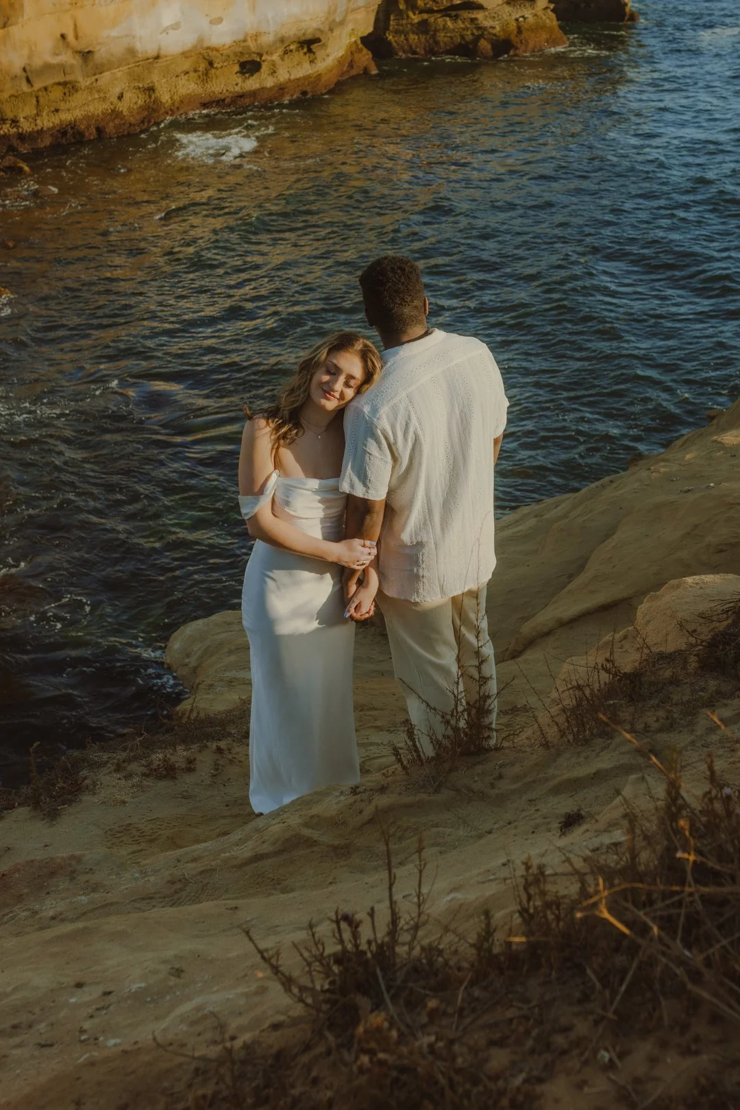 sunset cliffs mixed couple low res-16.jpg