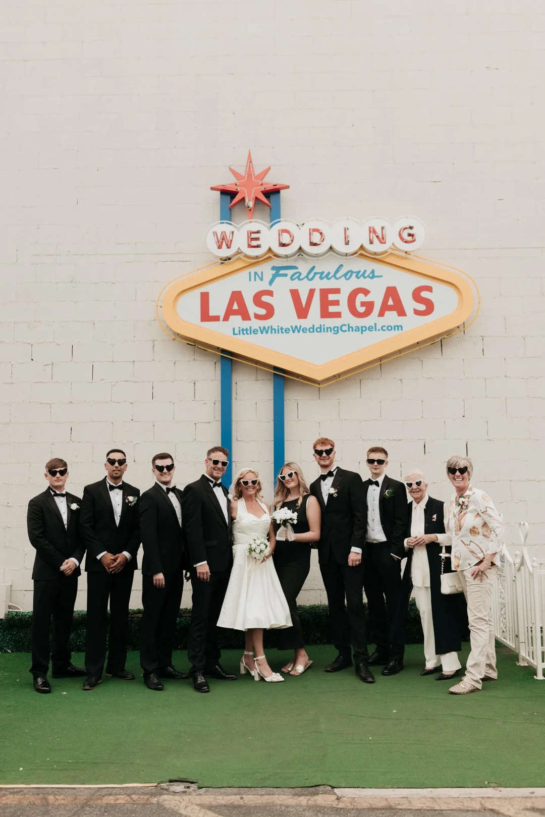 Vegas Elopement Low Res-2.jpg