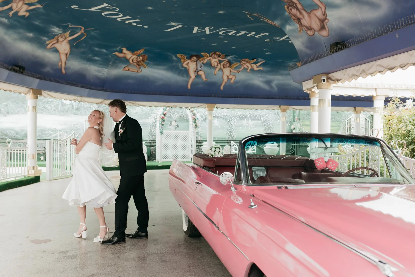 Vegas Elopement Low Res-88.jpg