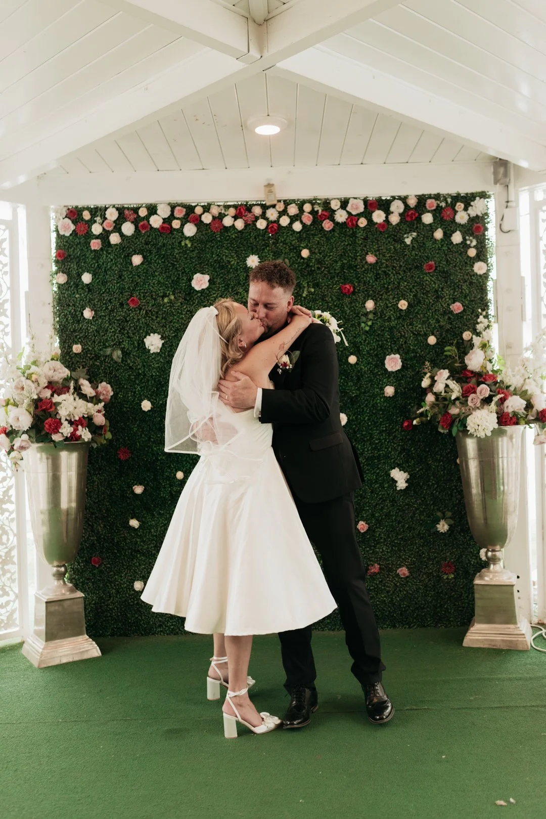 Vegas Elopement Low Res-65.jpg