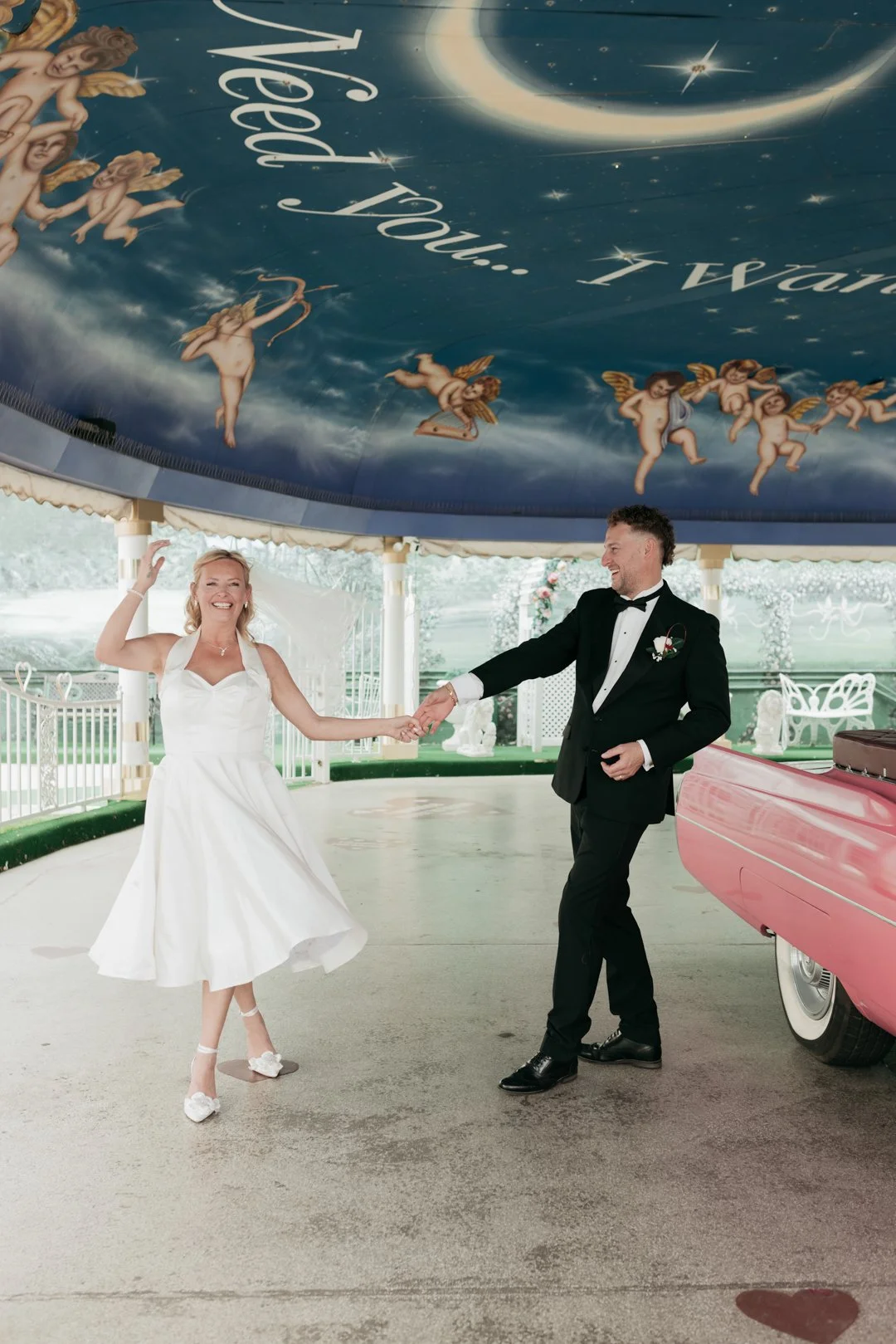 Vegas Elopement Low Res-85.jpg
