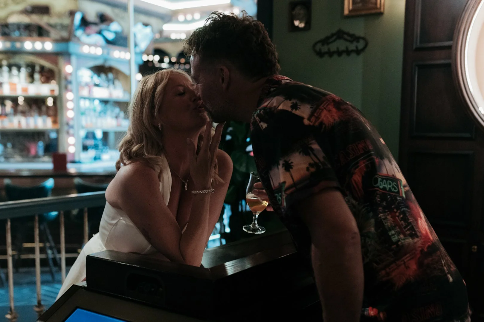 Vegas Elopement Low Res-131.jpg