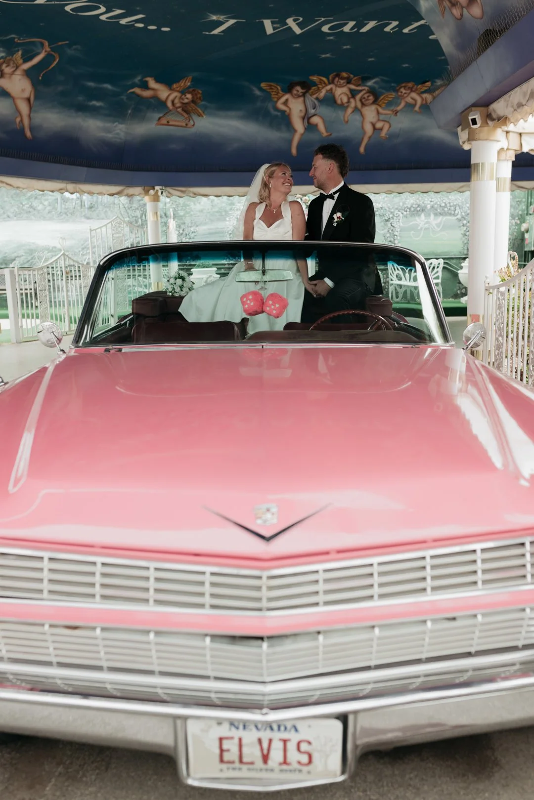 Vegas Elopement Low Res-76.jpg