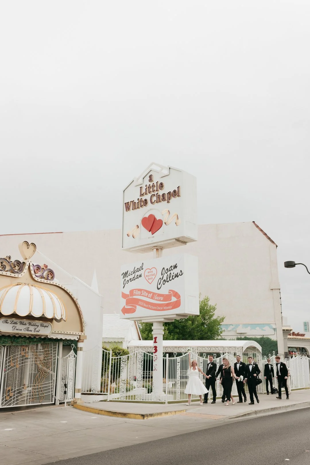 Vegas Elopement Low Res-98.jpg
