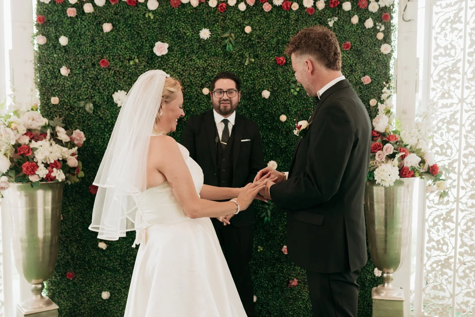 Vegas Elopement Low Res-48.jpg