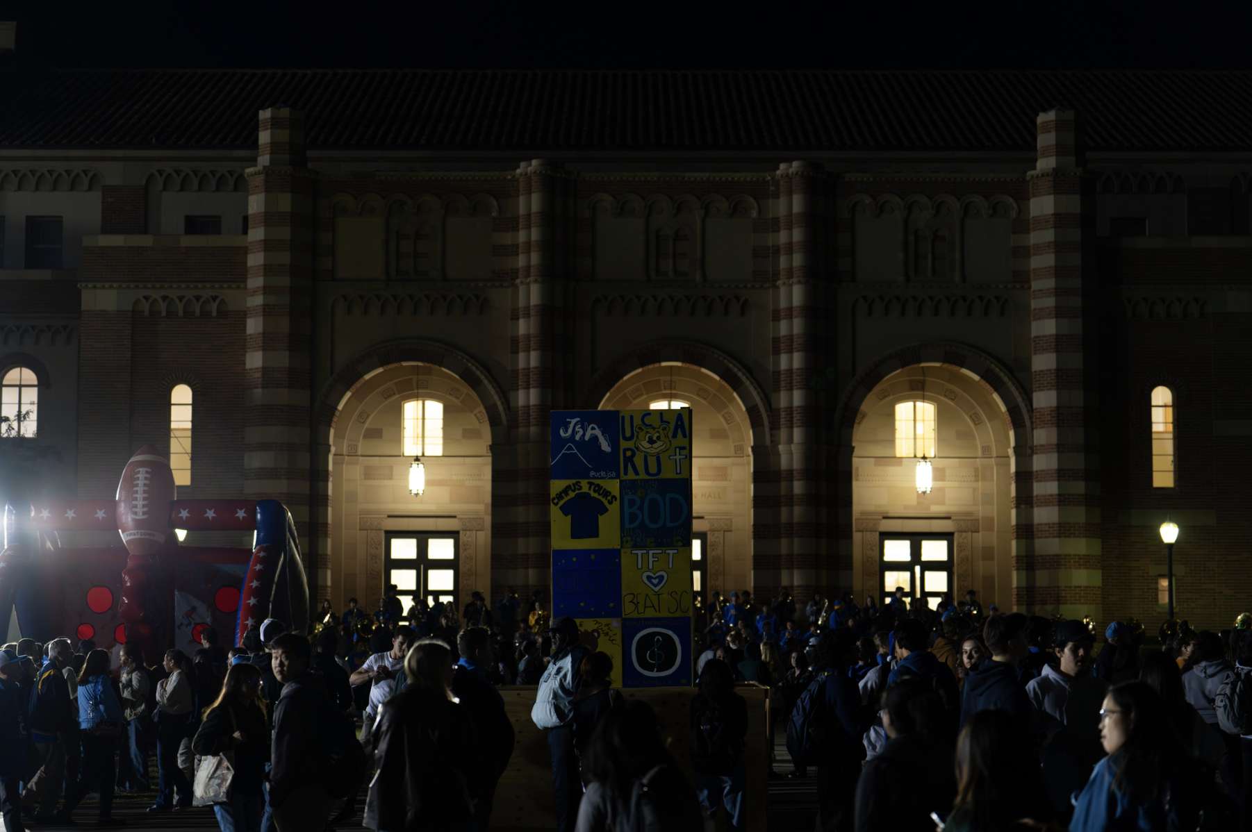 An image of the Cultural Center.