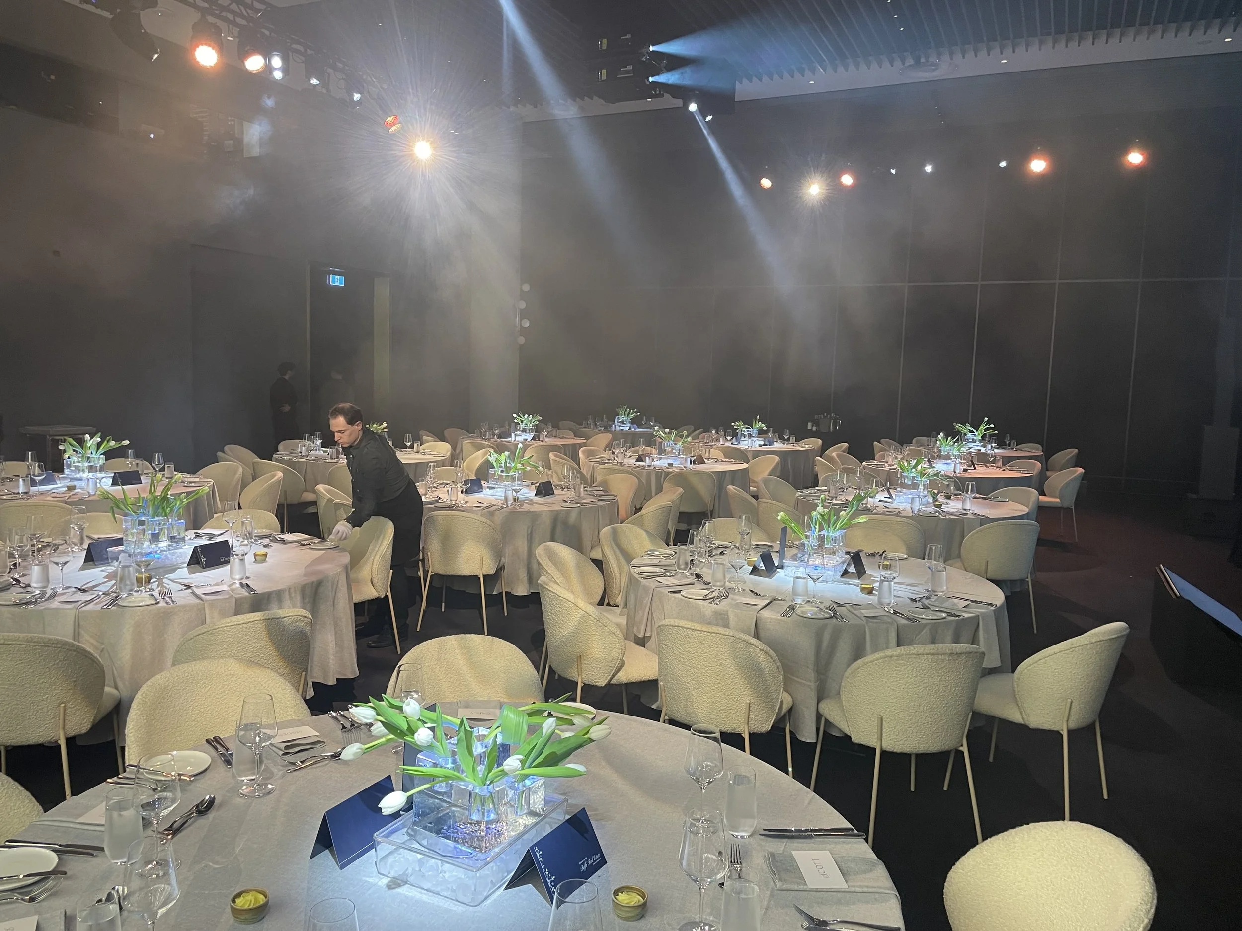 Ice Vase Table Centres.jpeg