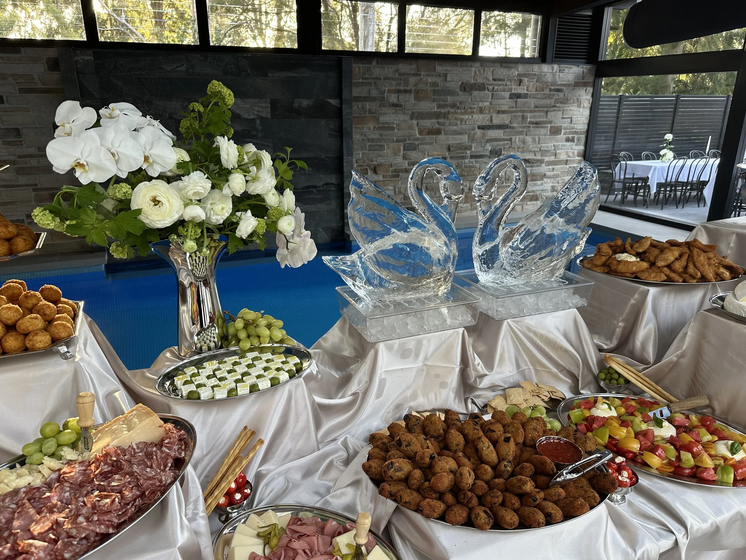 Pair of Swans (4).jpeg