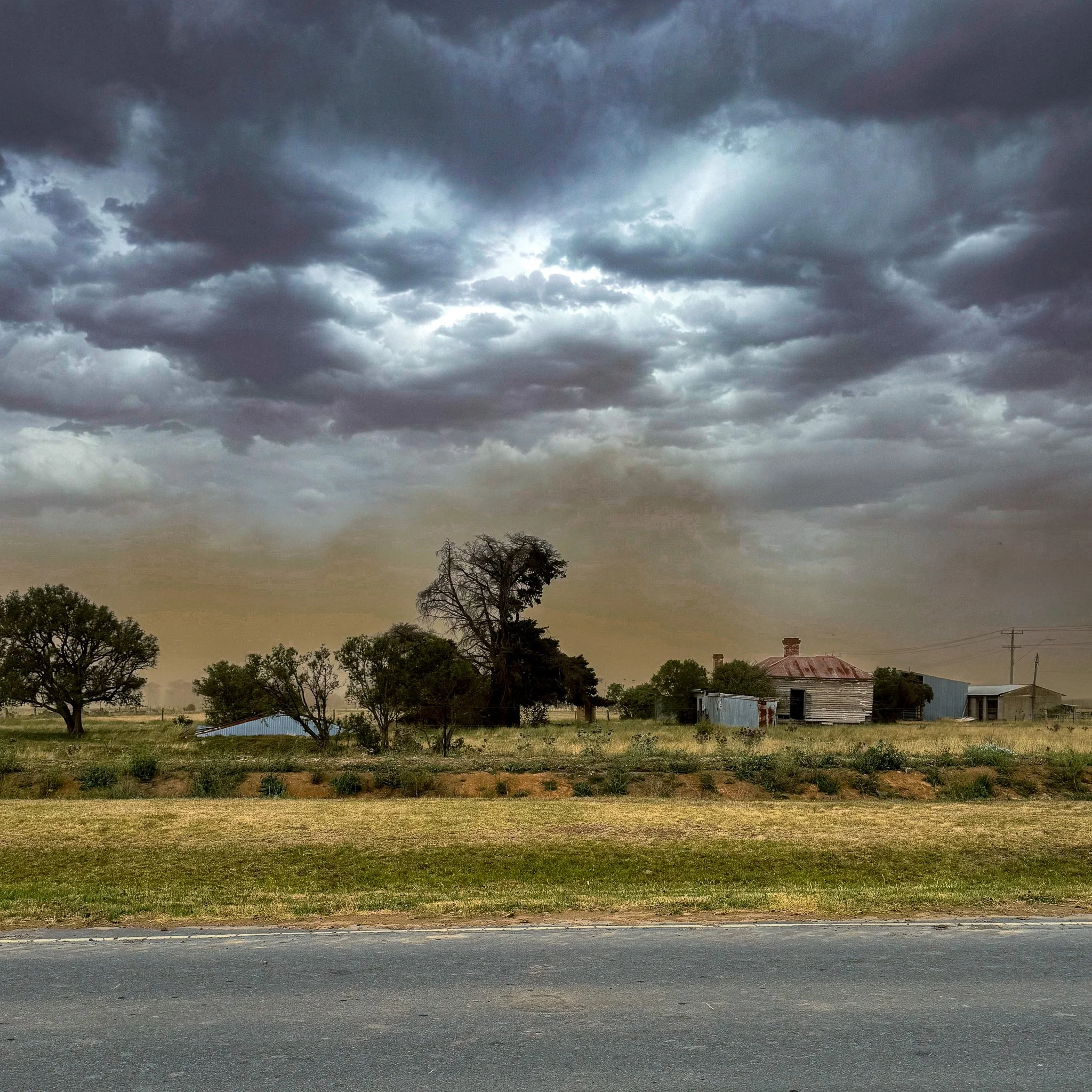 Summer Dust Storm,
Werribee South, VIC