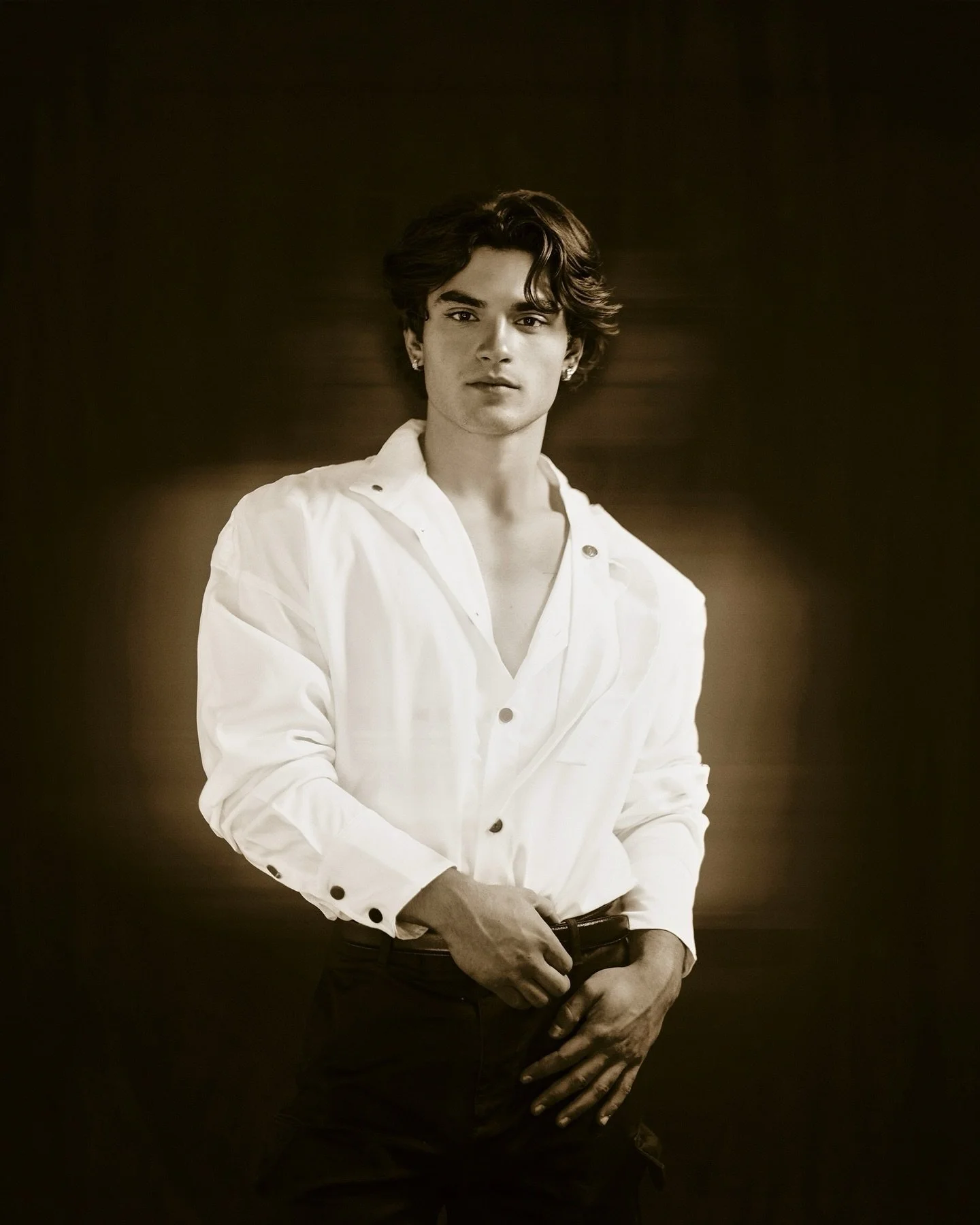LUCA @lucarstagnitta Brooklyn, New York 

Management: @kogenmanagement @stewarttalentnewyork 

Photographed by @officialjulio (🙋🏽&zwj;♂️)
.
.
.
You can also catch Luca as the hilarious Mike in Family Affair (2023), written by Ernest Anemone and dir