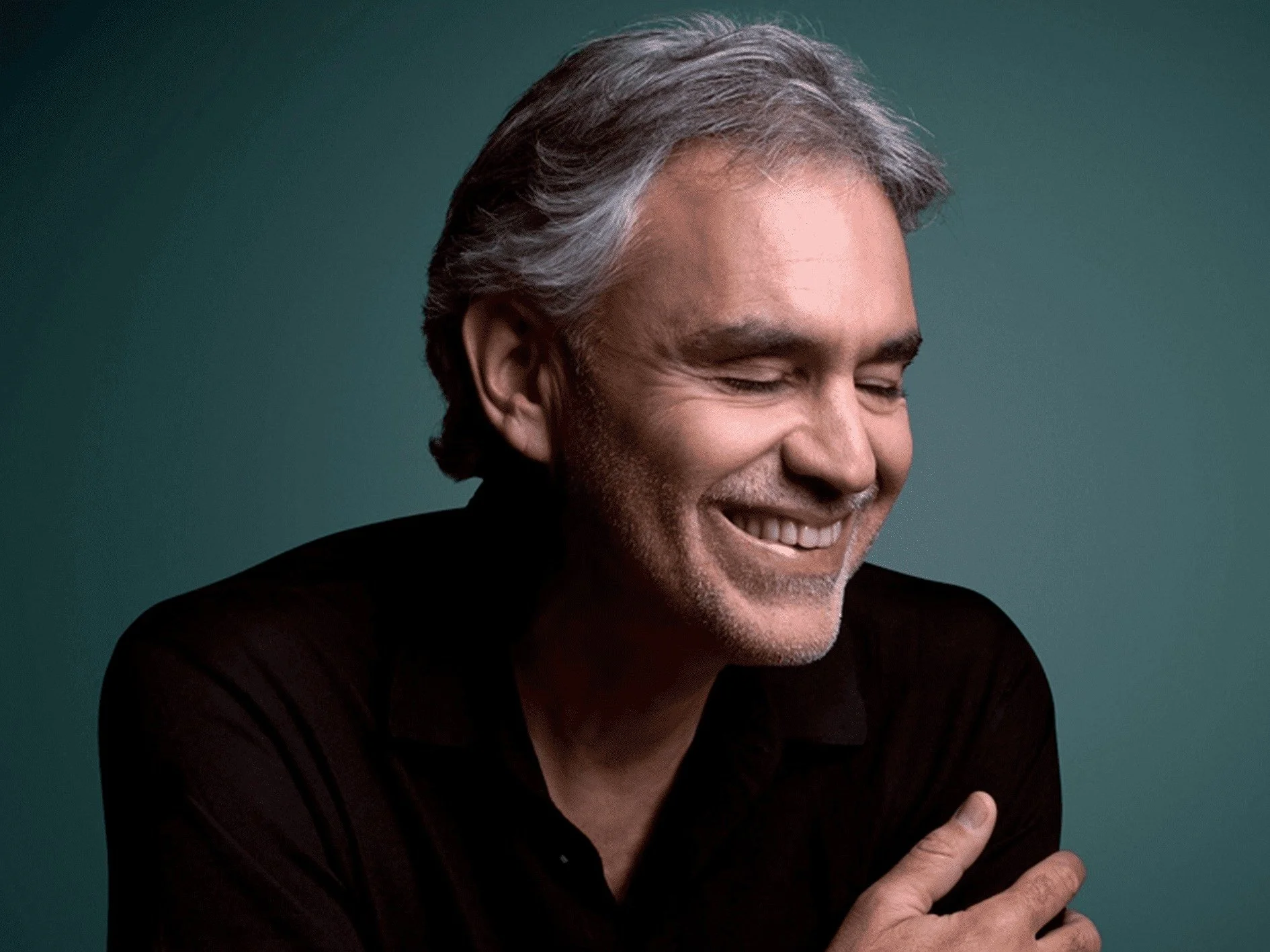 Buon Compleanno to Andrea Bocelli, the voice of Italy for the world! 🎶 His music bridges generations, touching hearts with every note. Auguri, Maestro! 🇮🇹
#DanteAlighieriSocietyJC #DASJC #AndreaBocelli #ItalianMusic #CulturaItaliana