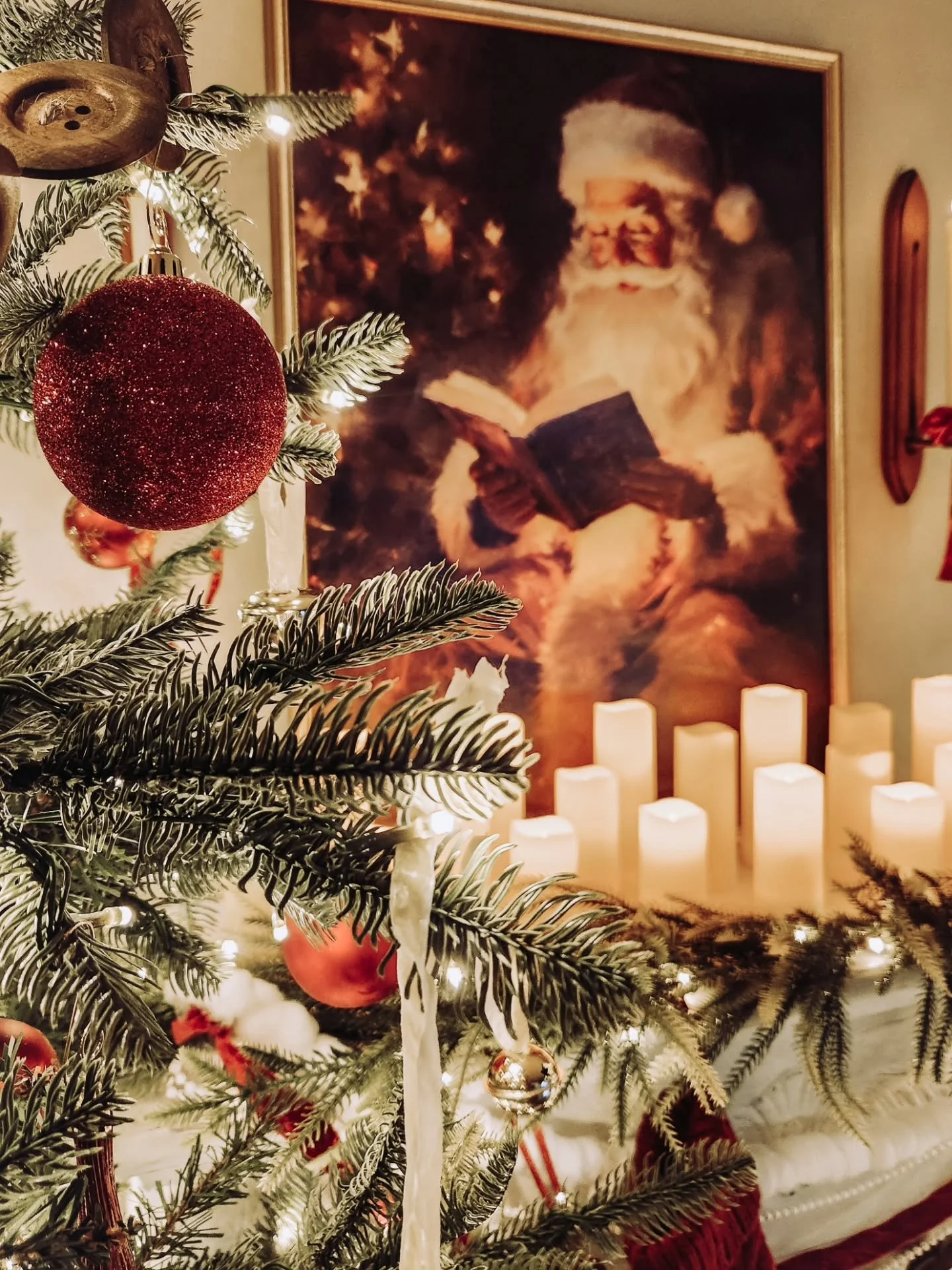 A little Christmas in July never hurt anyone ❤️🎄

Sharing a few Sunday Stills from the most wonderful time of the year.