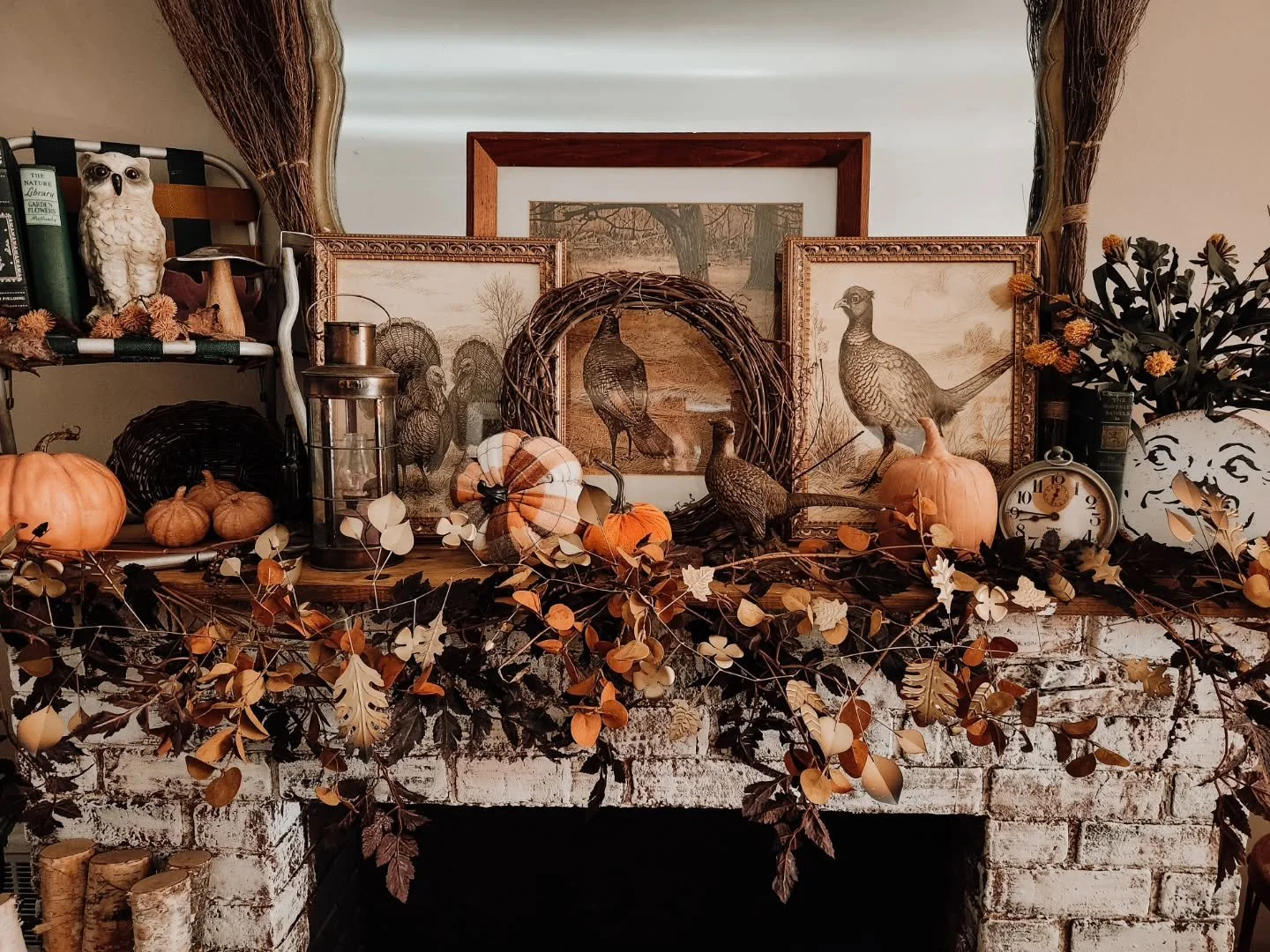 FALL FRIDAY: The Autumn Archives. 🍂

Opening up the styling vault to look back at a favorite autumn setup from previous years.

Creating a cozy, authentic home isn't about chasing fast-moving trends, it's about layering textures. rich tones, and nos
