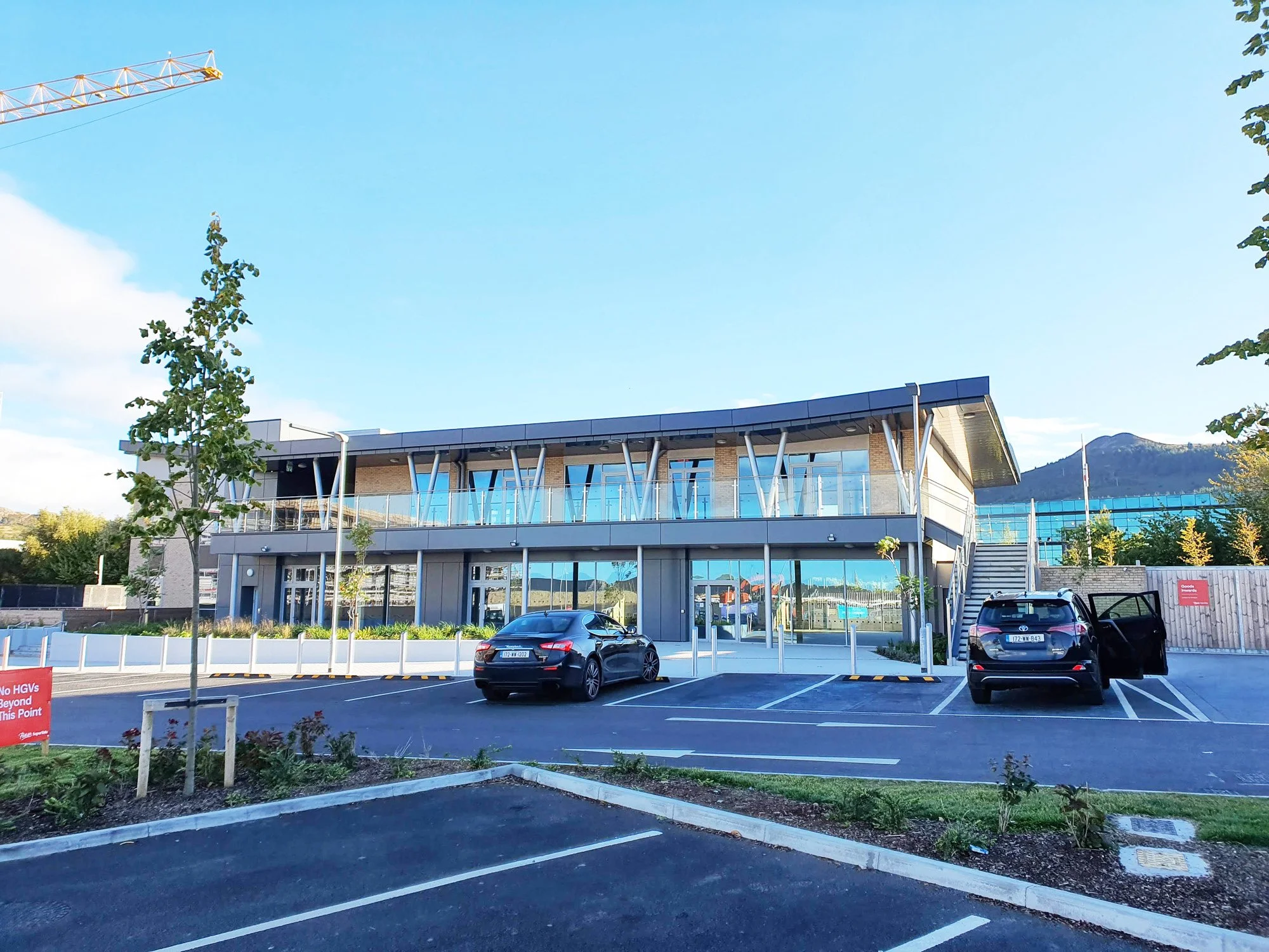 Southern Cross Centre, Bray