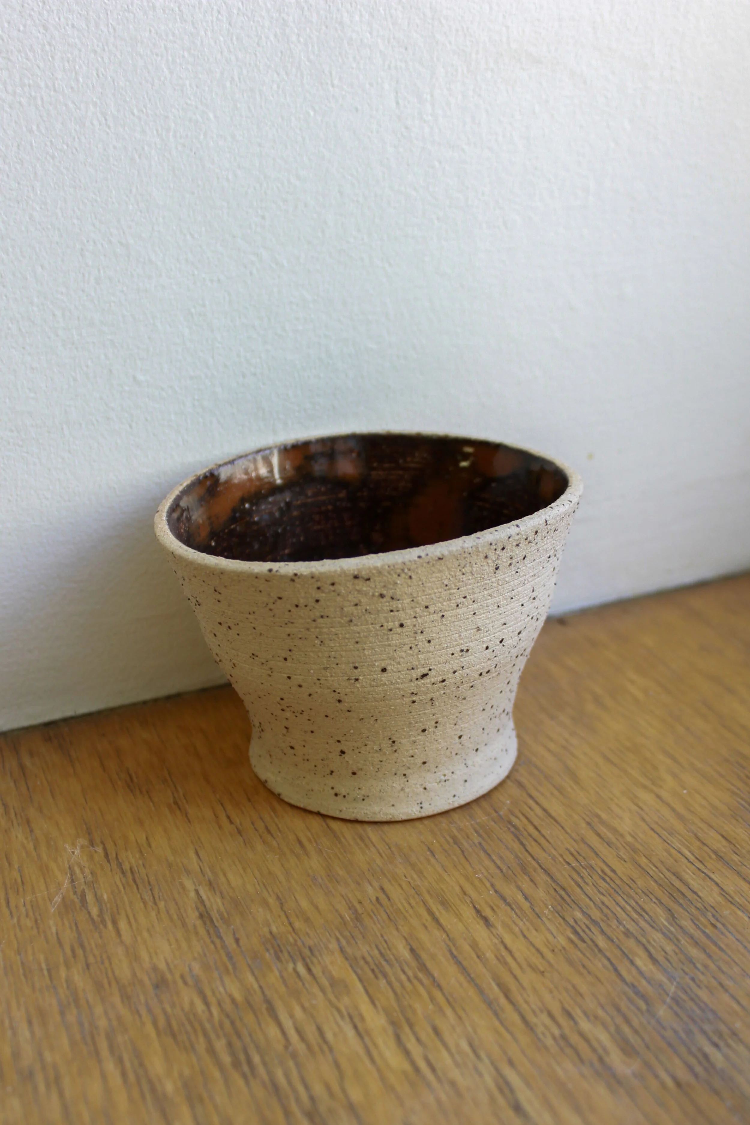 Nutmeg Brown VIII - Oval Bowl 14.jpg
