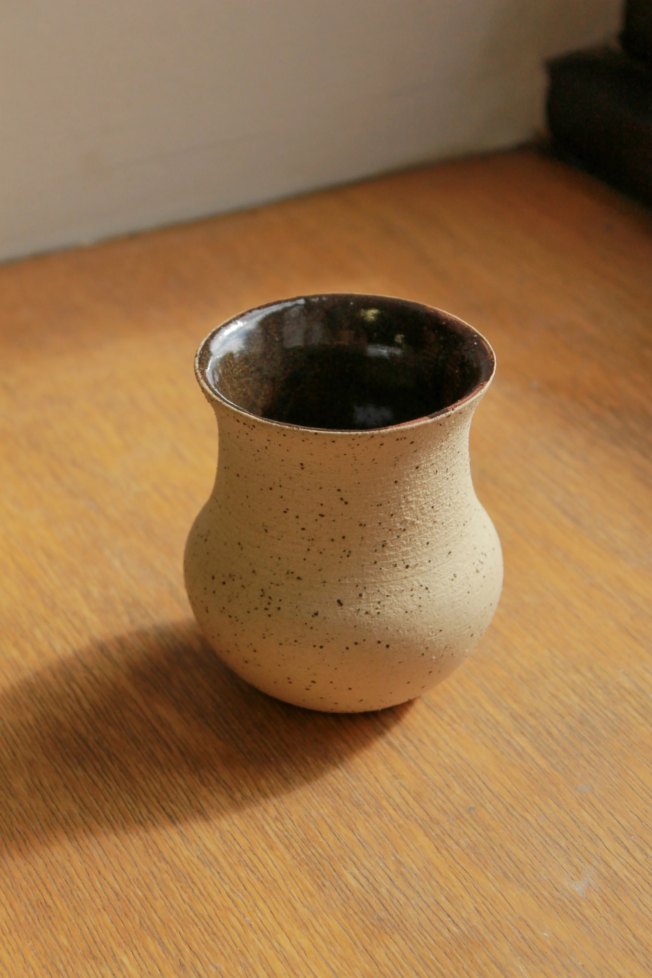 HTR IV - Vase 11.jpg