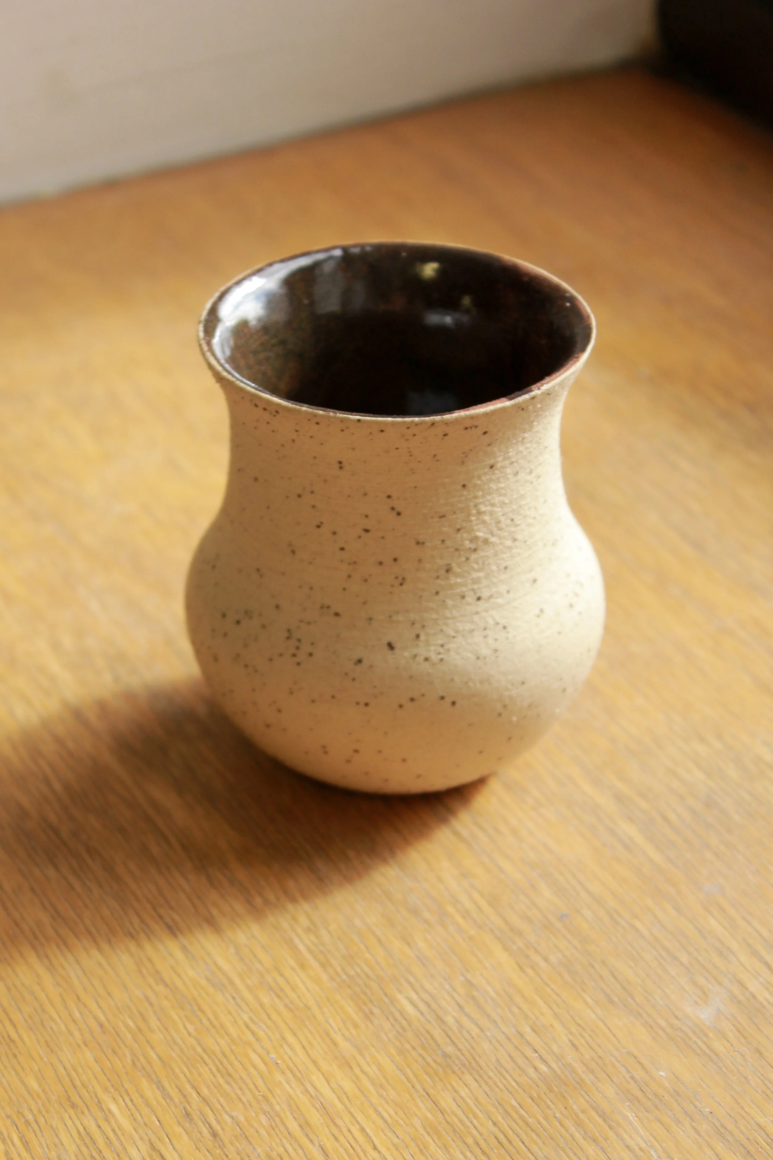 HTR IV - Vase 10.jpg