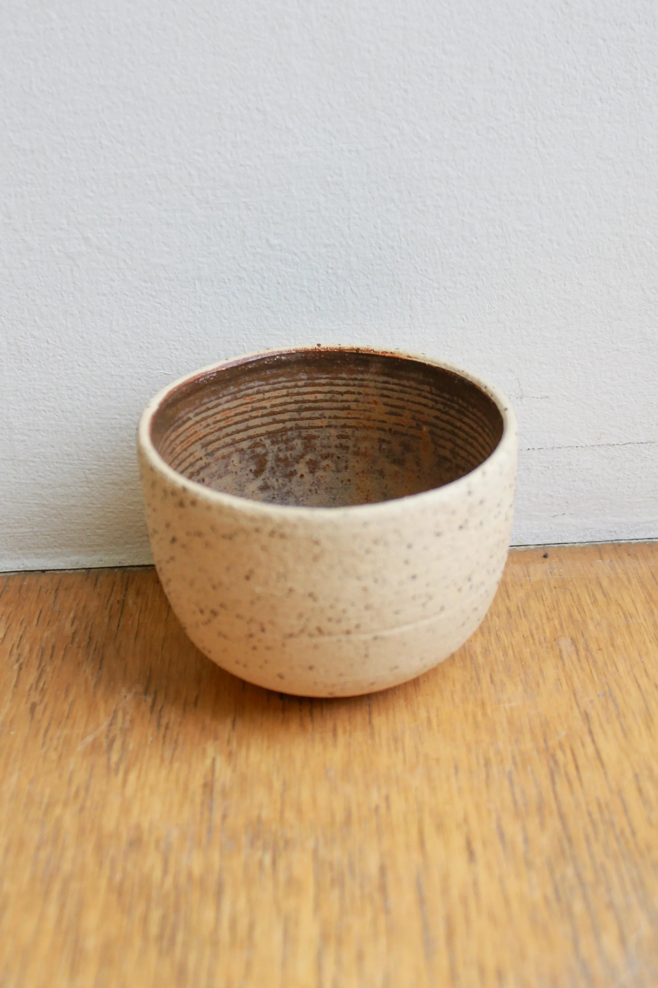 Nutmeg III - Small Bowl_Medium Cup 13.jpg