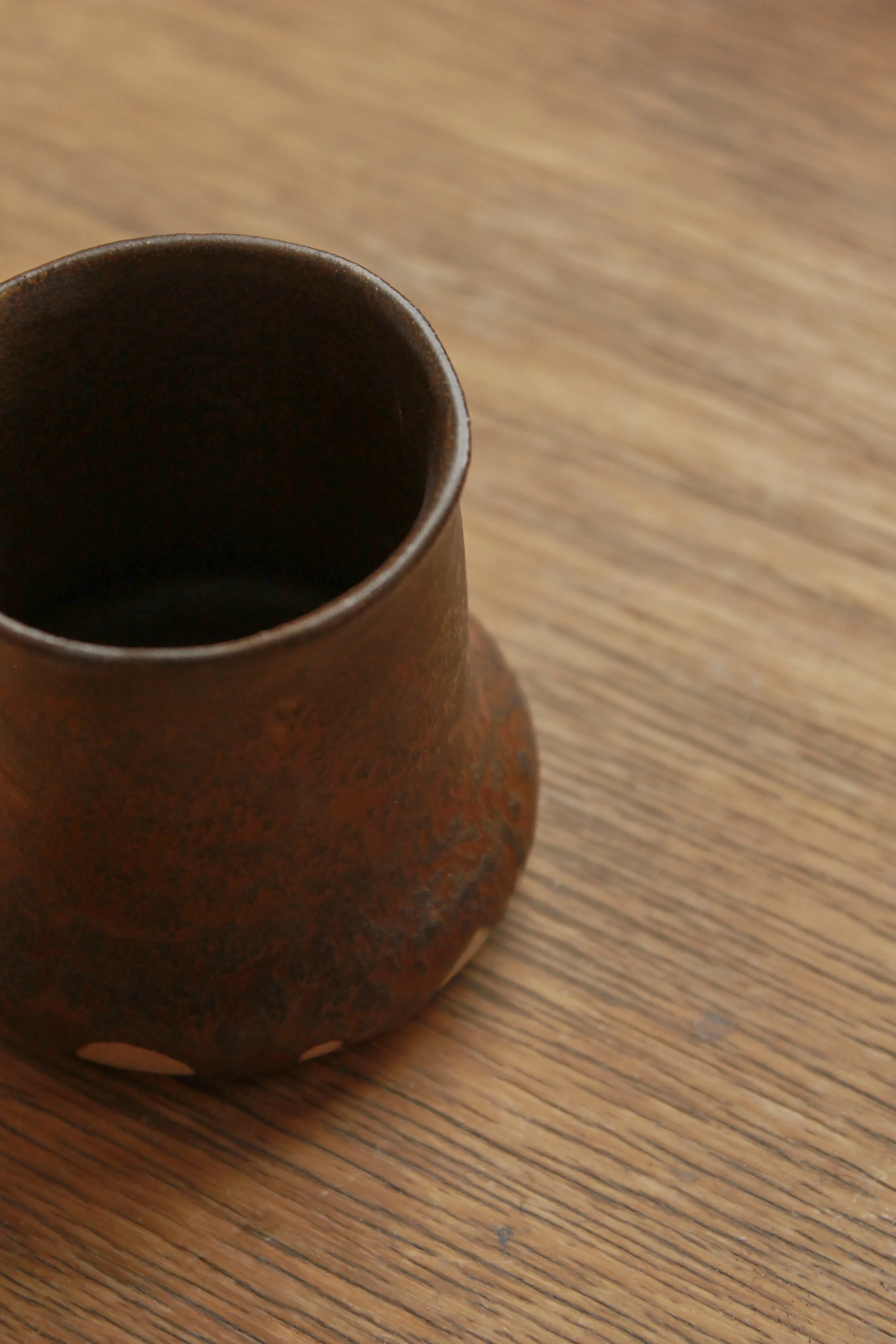 Nutmeg X. - Vase 13.jpg