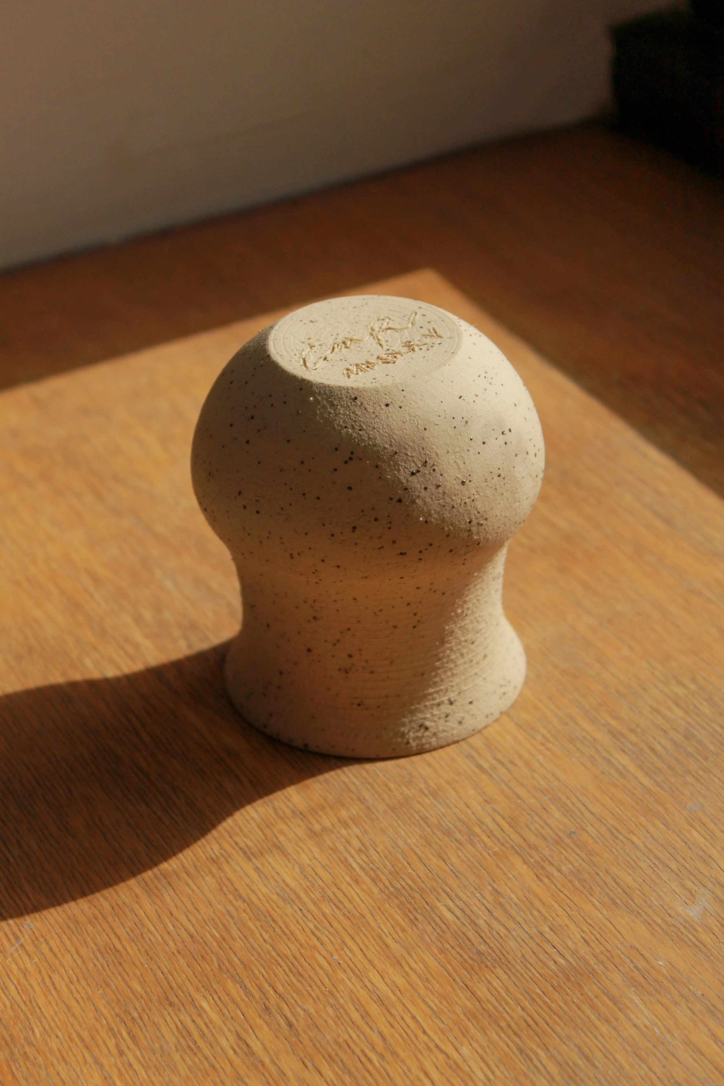HTR IV - Vase 16.jpg