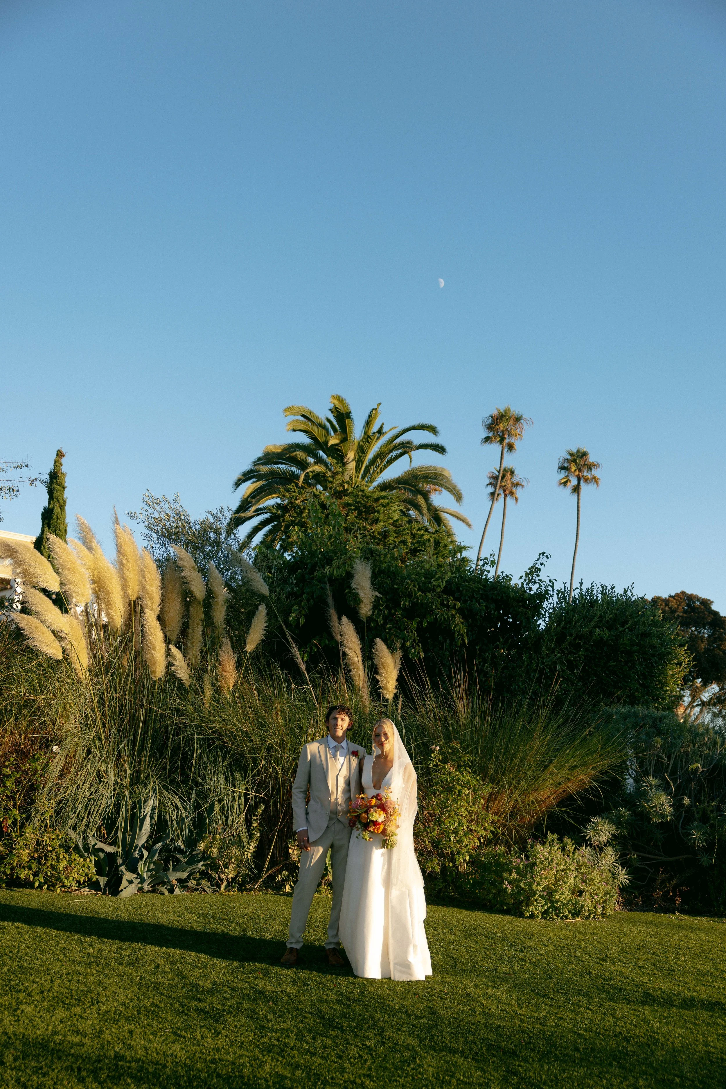 The Casino San Clemente - Hannah &amp; Eric’s most iconic wedding day in Southern, CA