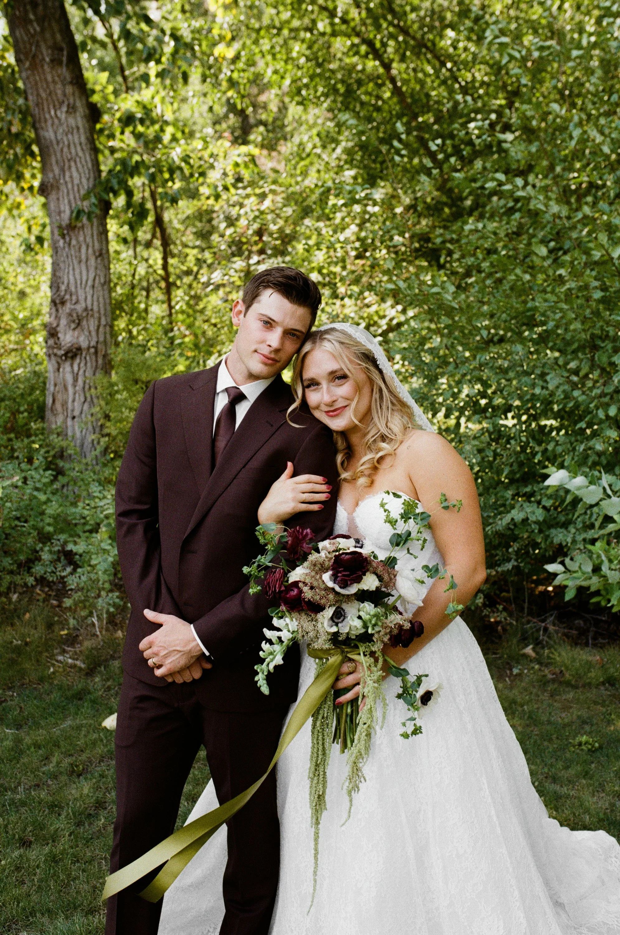 THE BISHOPS | Cashmere, Washington Wedding Day