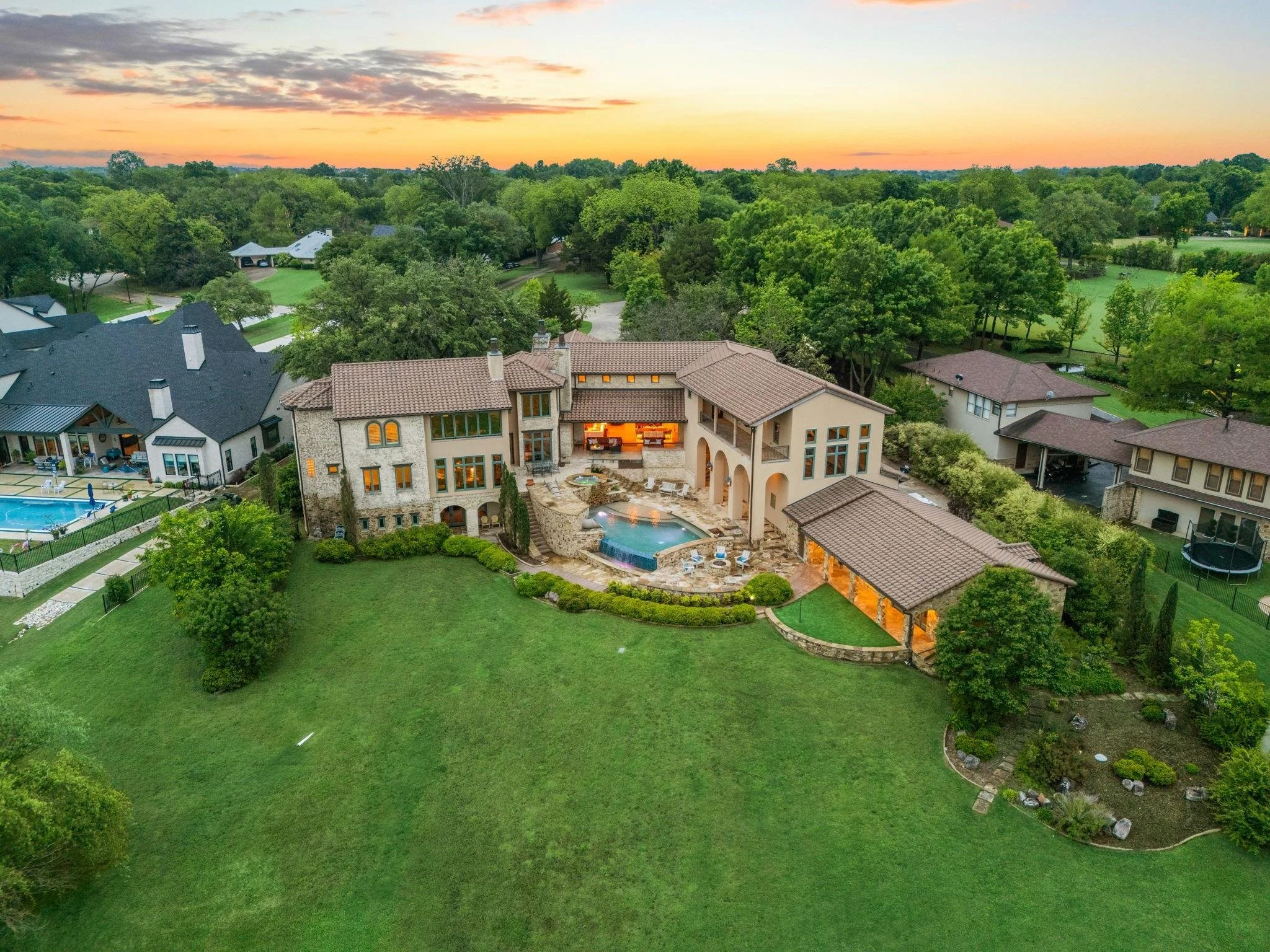 luxury home sales with The McCoy Group